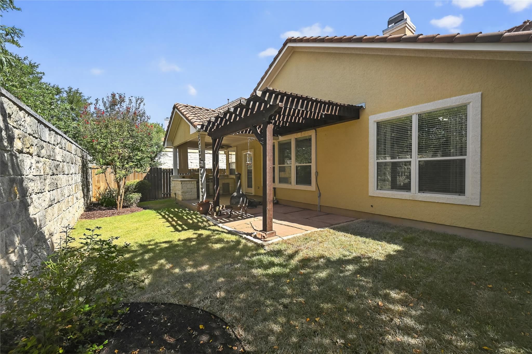 15512 Interlachen Dr Property Photo 33