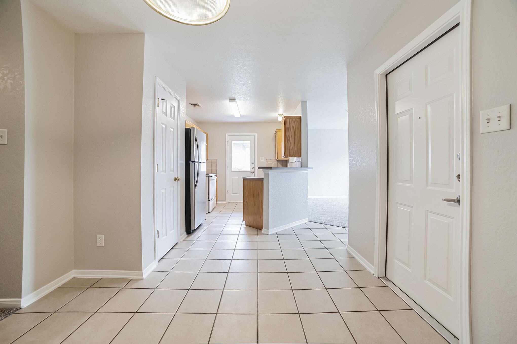 319 Cedar Ridge Dr #b Property Photo 8
