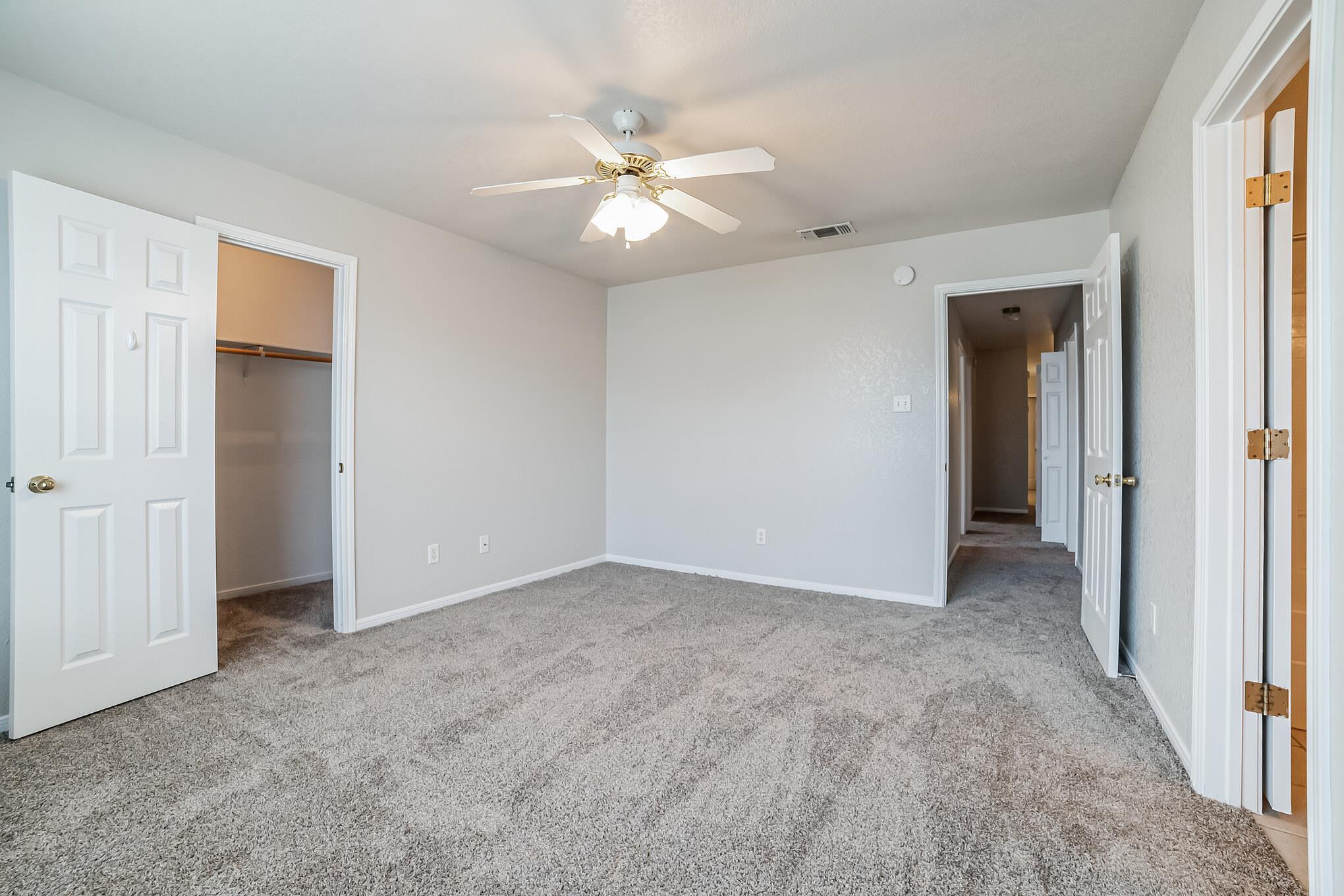 319 Cedar Ridge Dr #b Property Photo 24