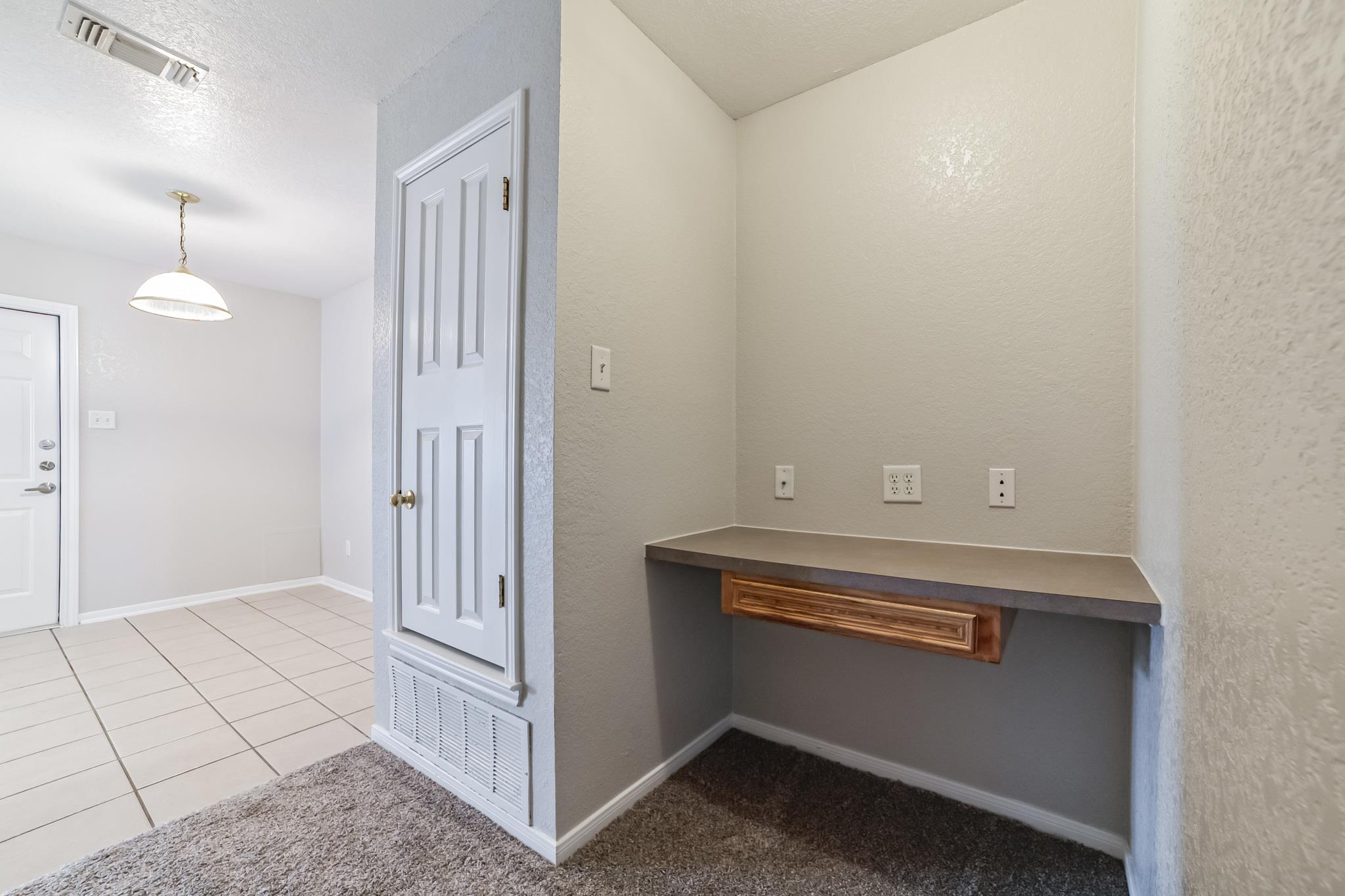 319 Cedar Ridge Dr #b Property Photo 25