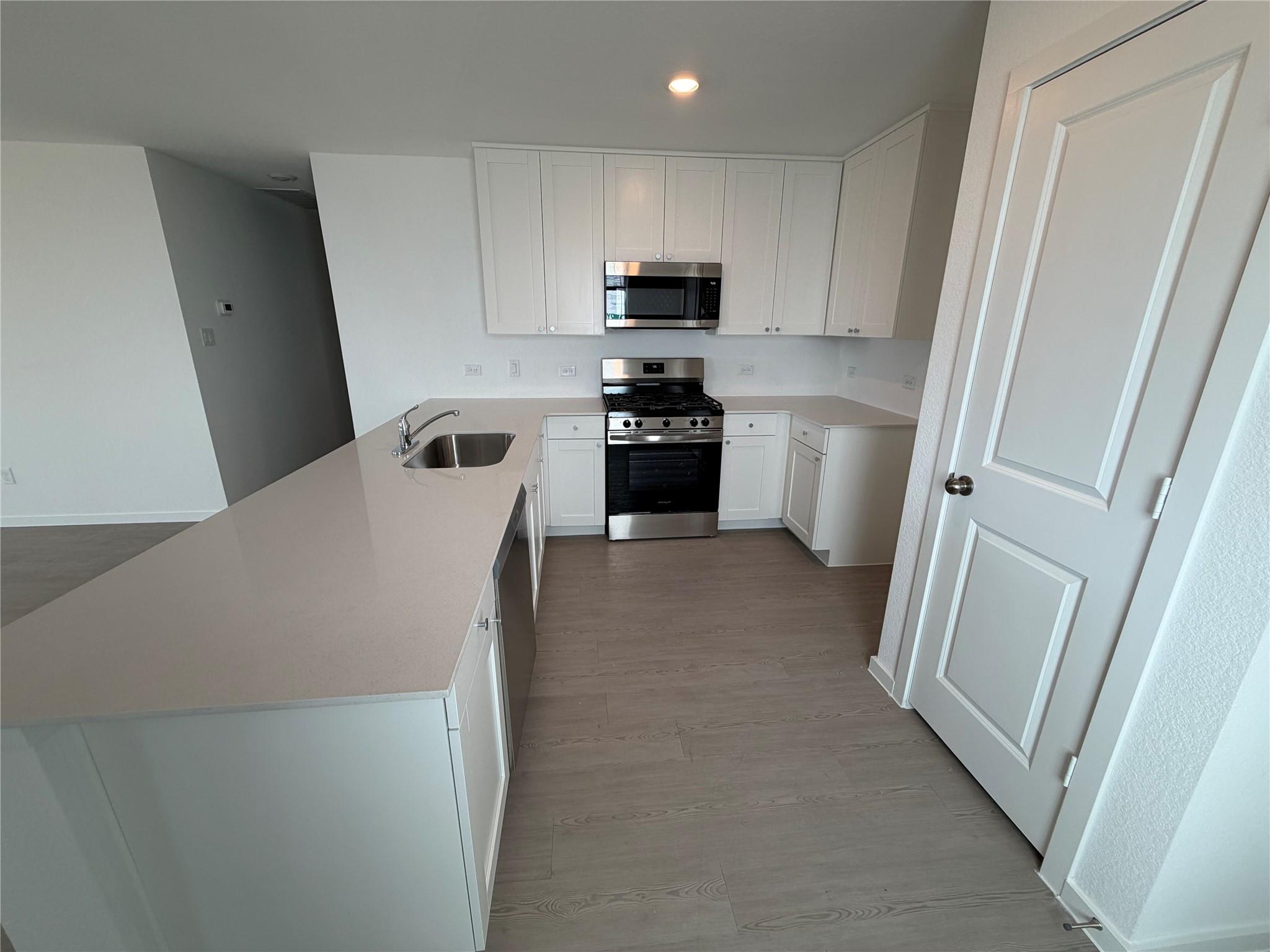 152 Twins Trl Property Photo 3