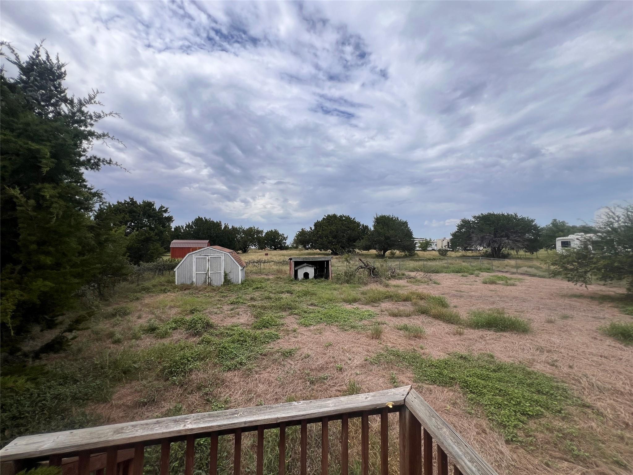 30068 Live Oak Trl Property Photo 4