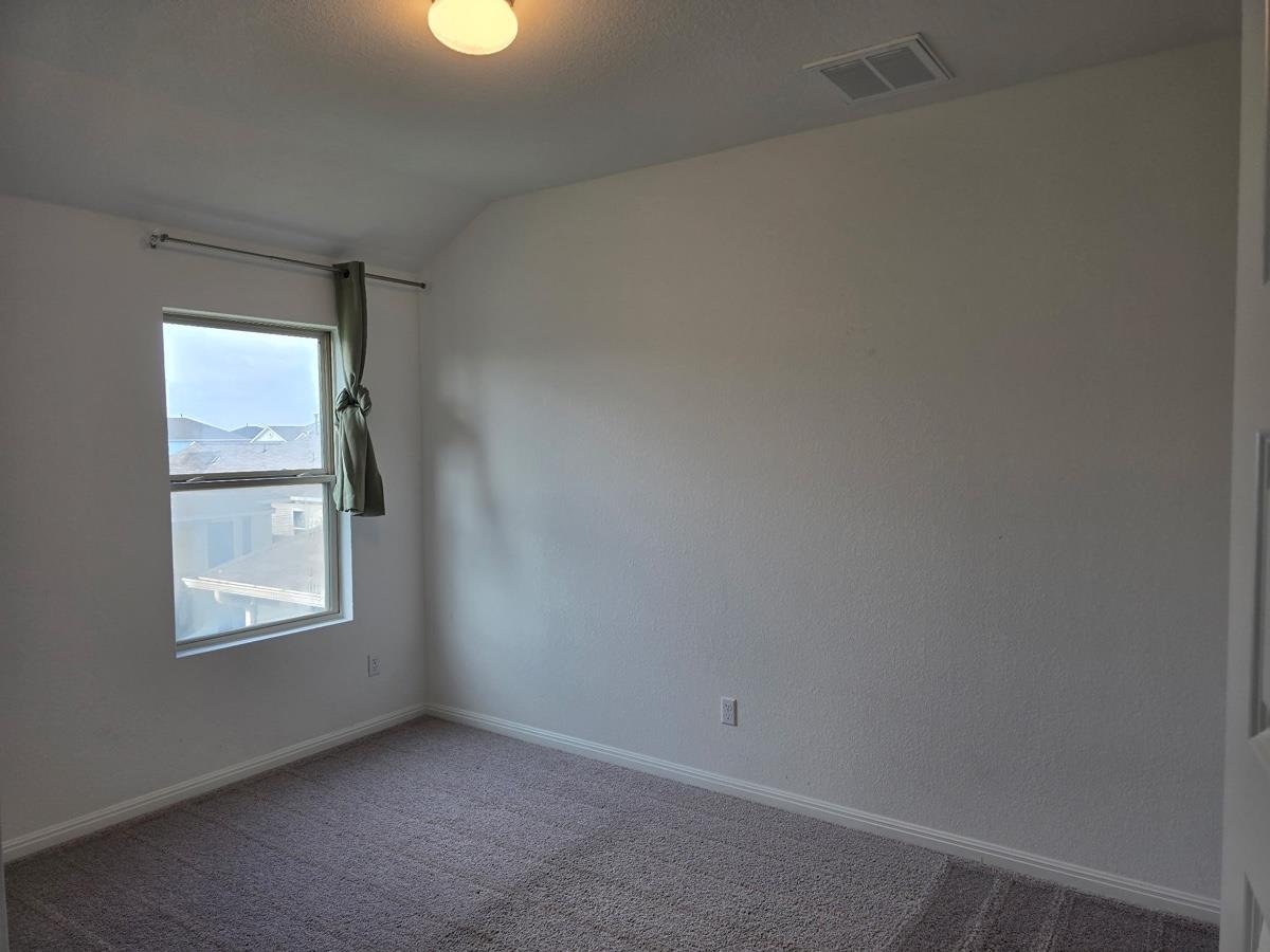 348 Fluttermill Loop Property Photo 14