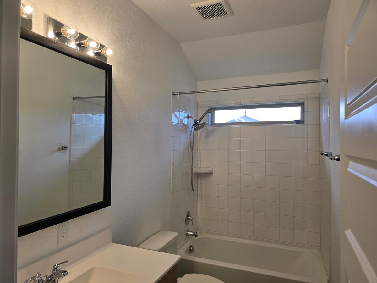 348 Fluttermill Loop Property Photo 15
