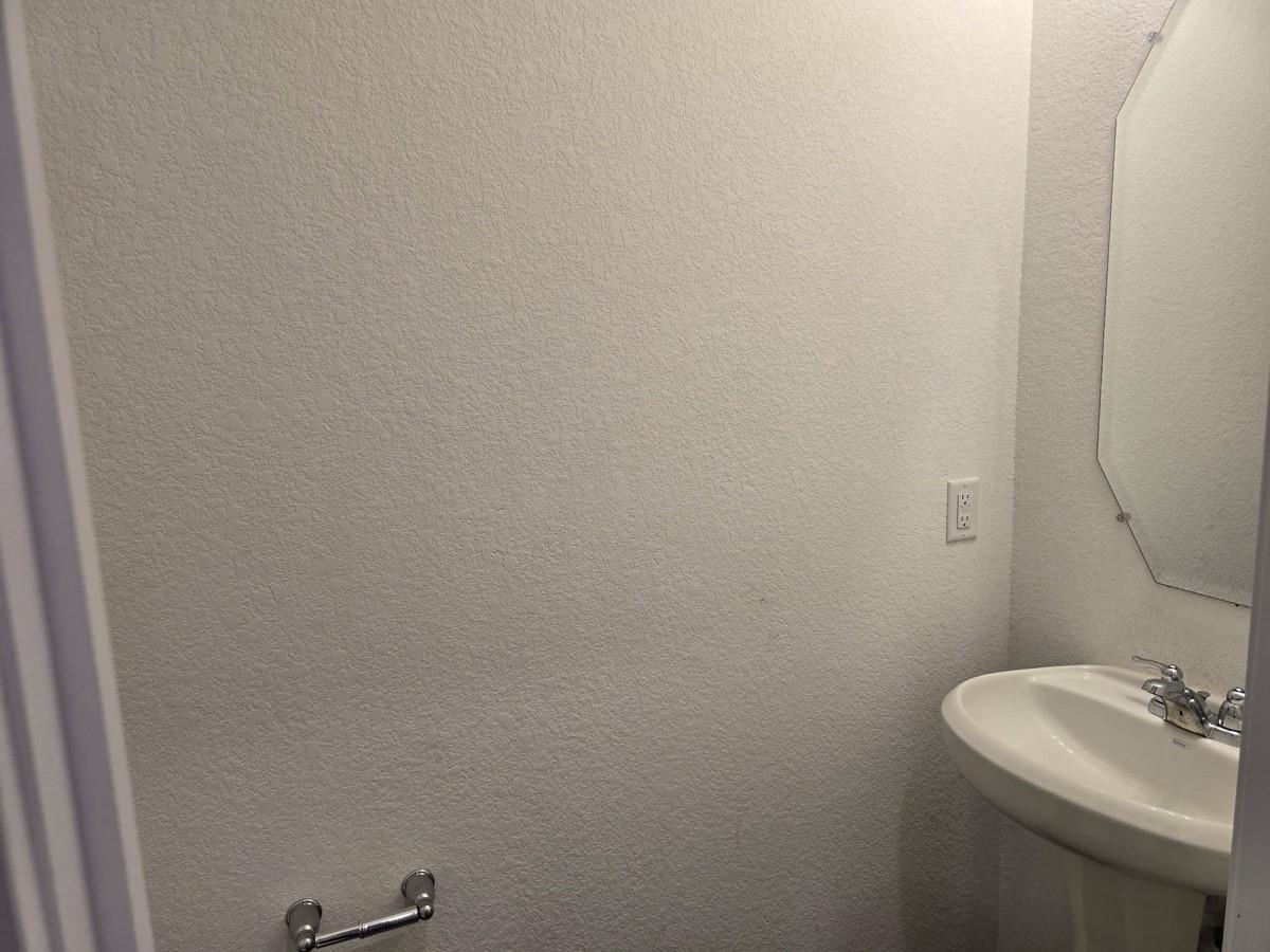 348 Fluttermill Loop Property Photo 18