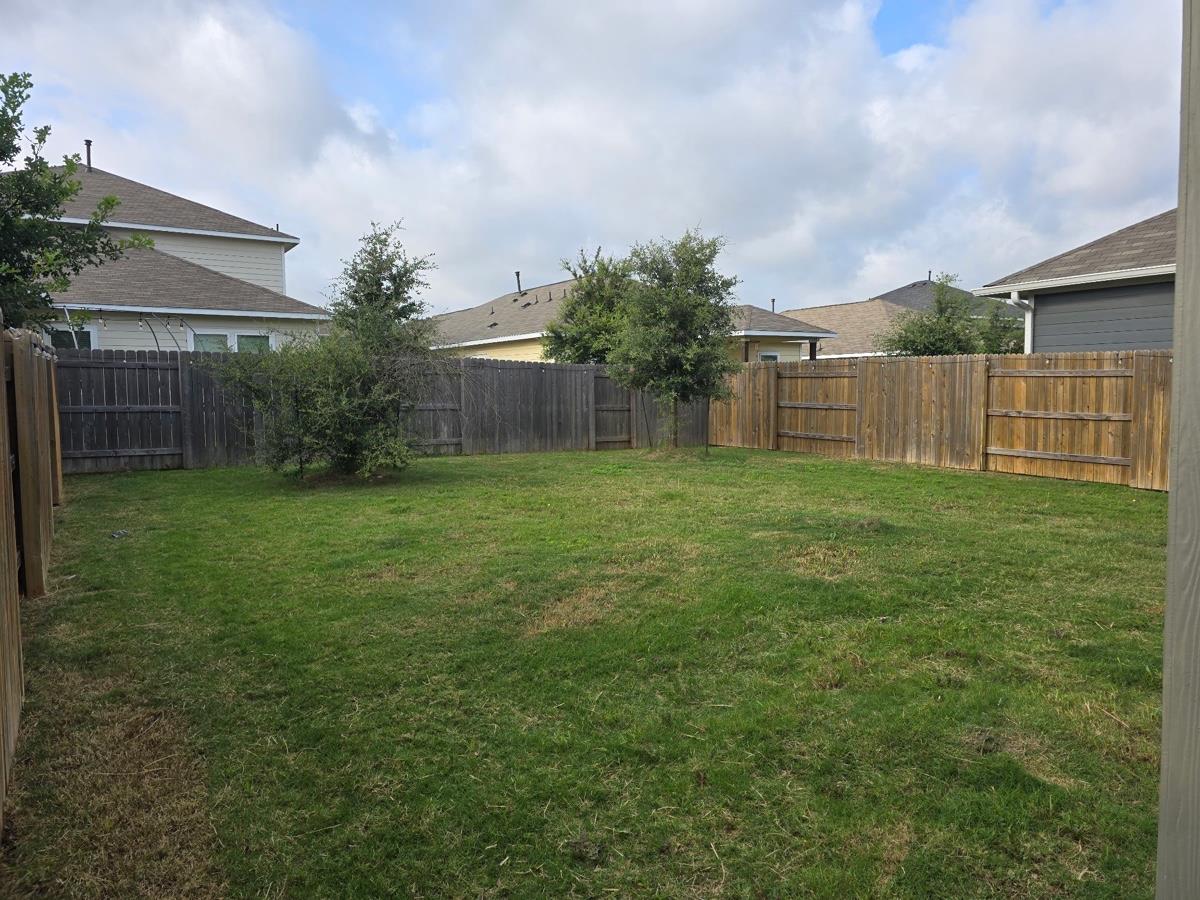 348 Fluttermill Loop Property Photo 21