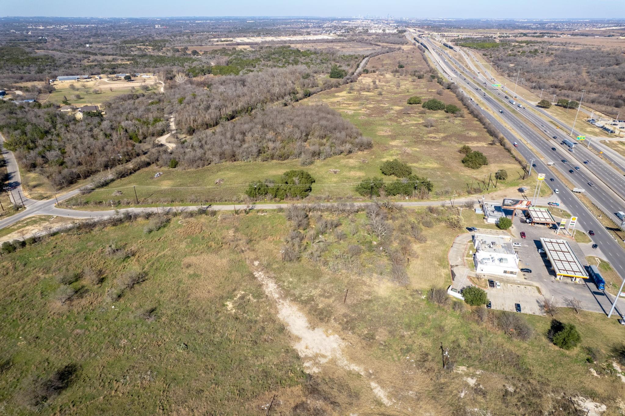 1701 Manchaca Springs Rd Property Photo 7