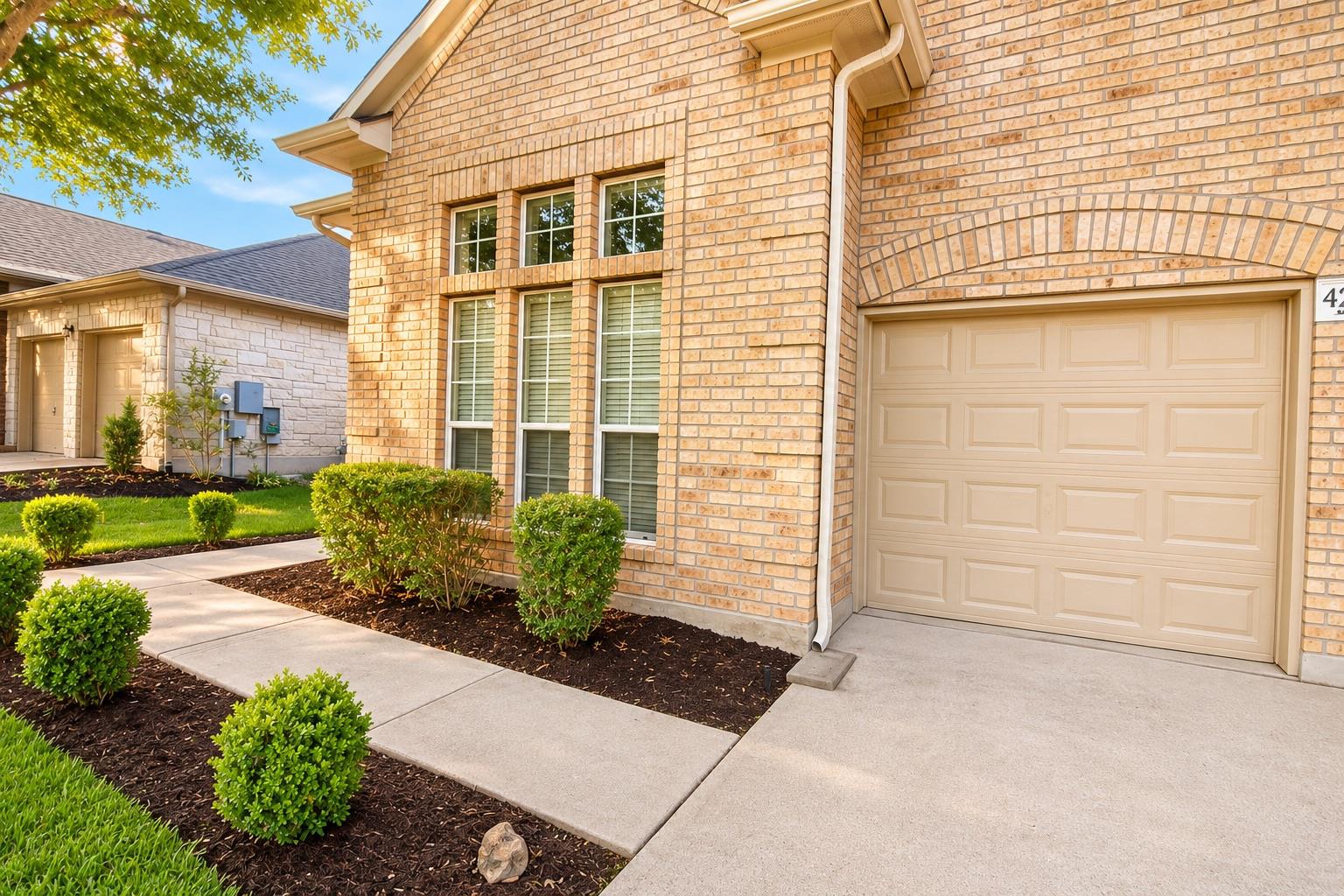4205 Bent Wood Ct Property Photo 2