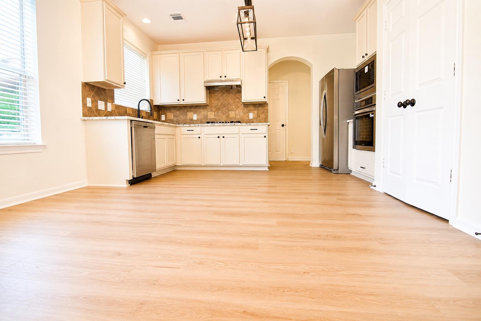 4205 Bent Wood Ct Property Photo 9