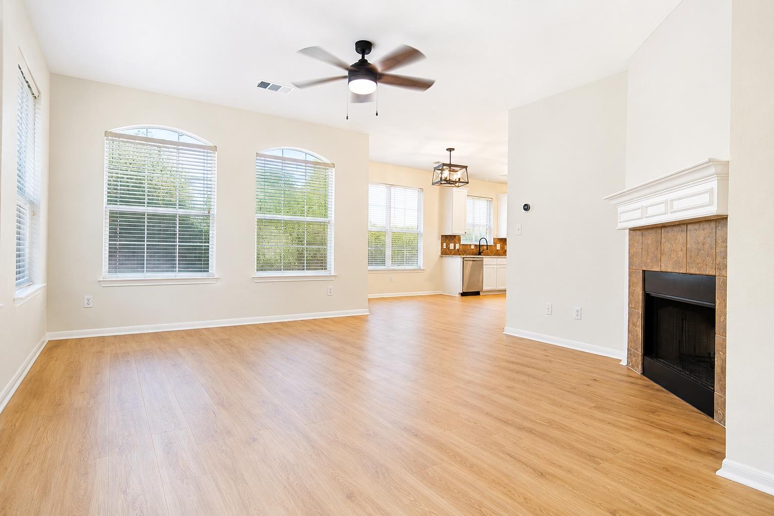 4205 Bent Wood Ct Property Photo 12