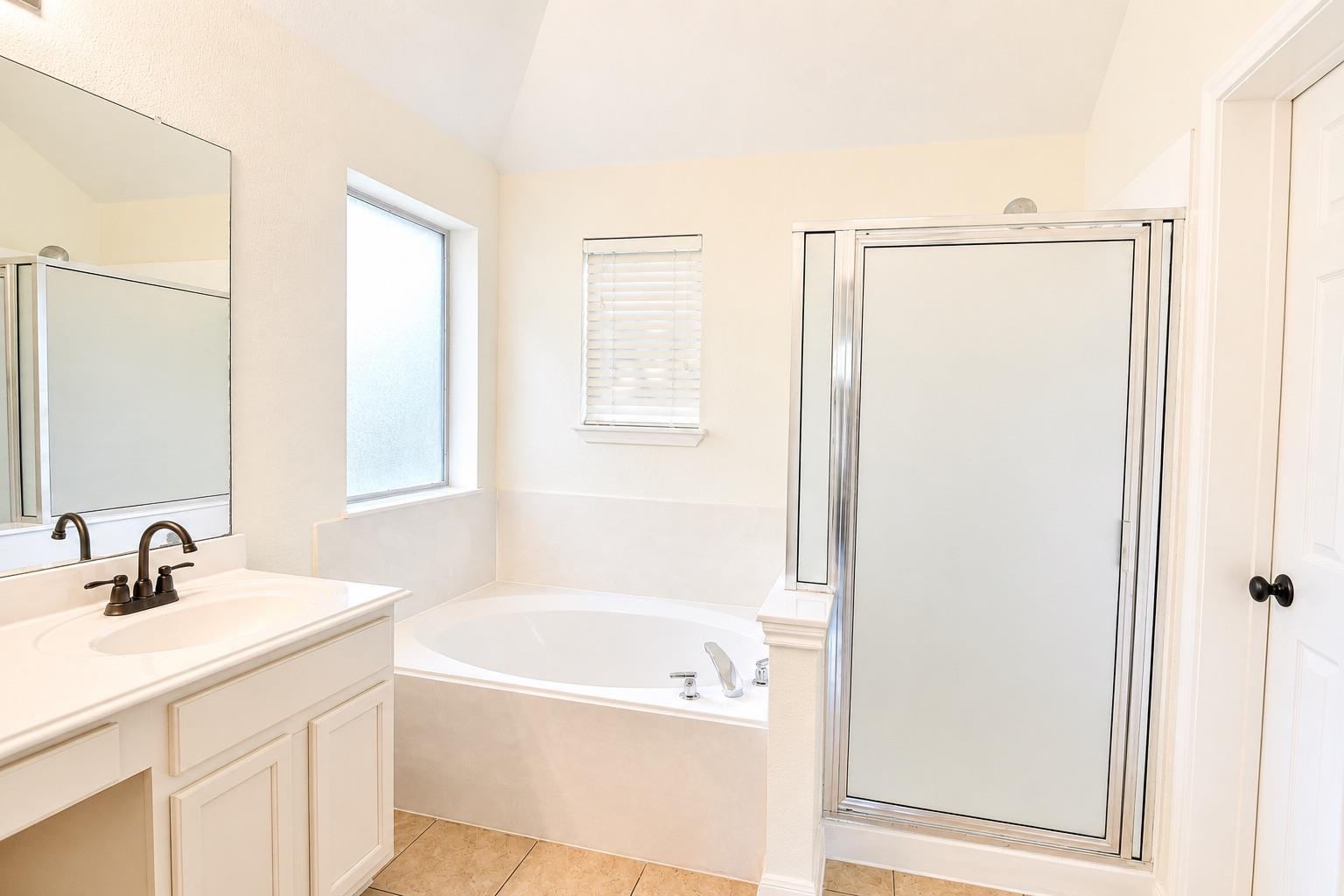 4205 Bent Wood Ct Property Photo 18