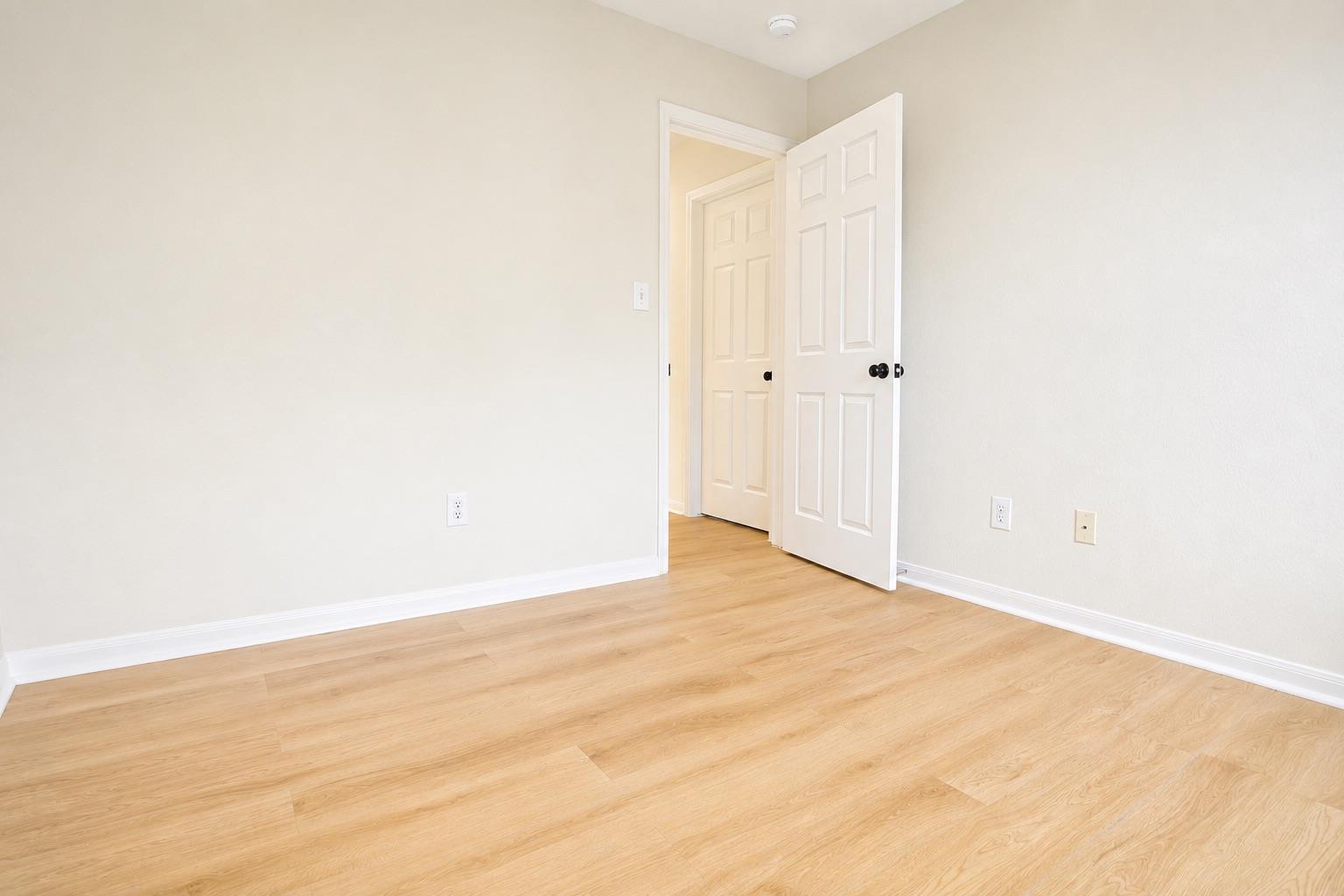 4205 Bent Wood Ct Property Photo 30