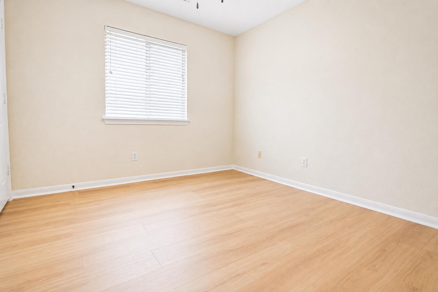 4205 Bent Wood Ct Property Photo 31