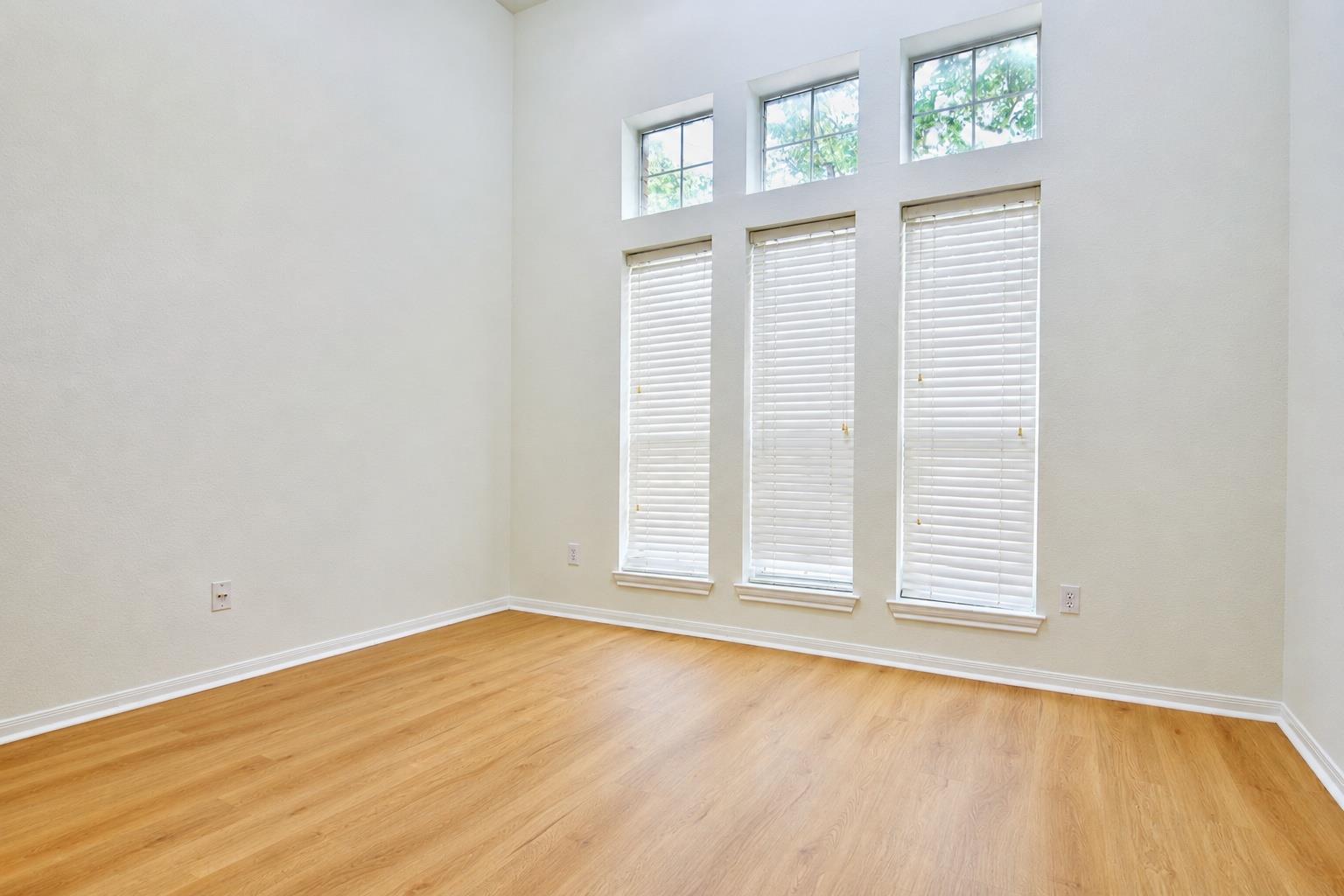 4205 Bent Wood Ct Property Photo 34