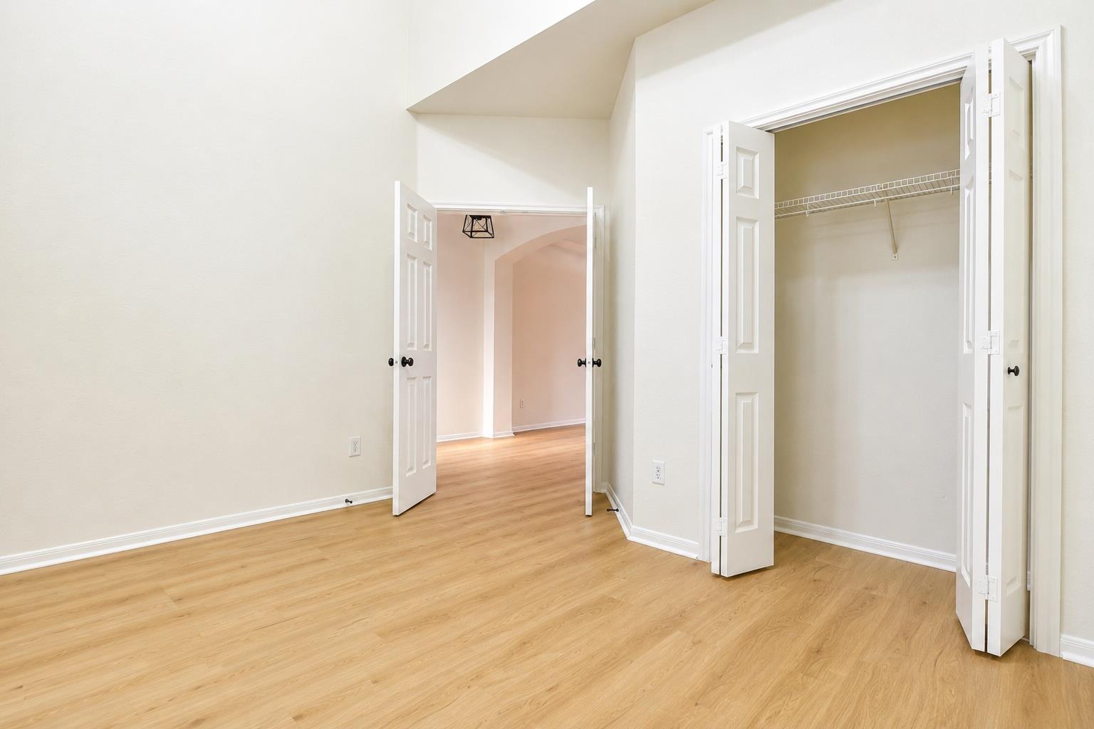 4205 Bent Wood Ct Property Photo 35