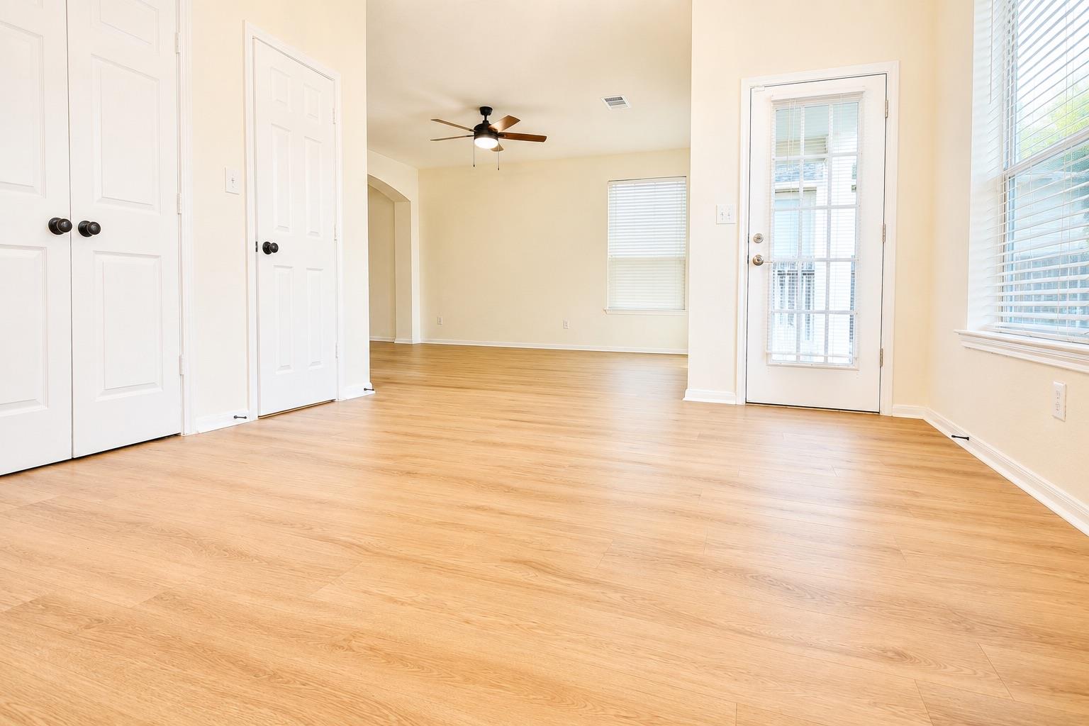 4205 Bent Wood Ct Property Photo 37