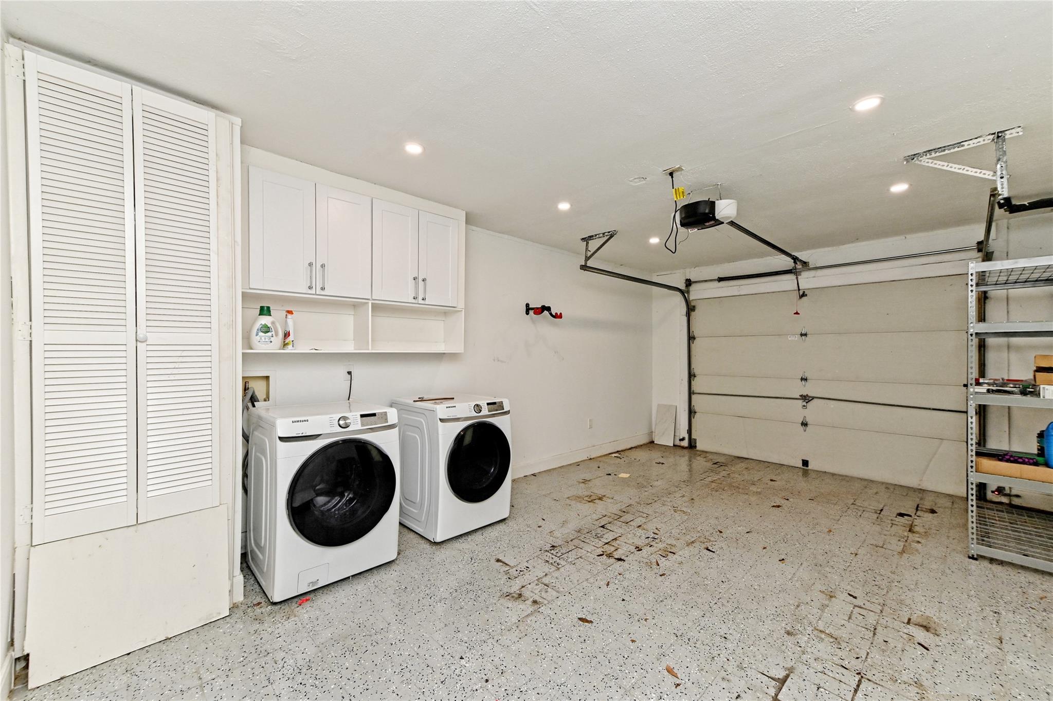 2709 W 49 1/2 St Property Photo 30