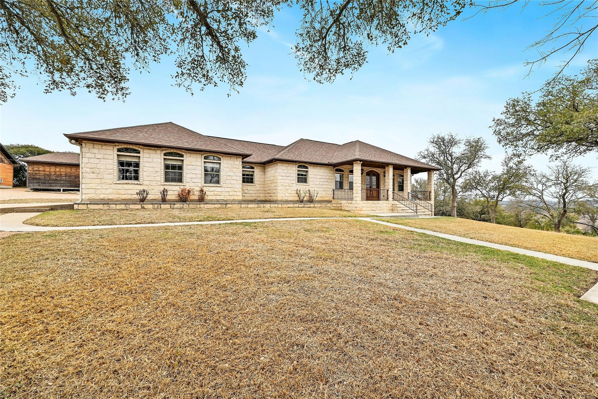 211 Summit Ridge Rd Property Photo