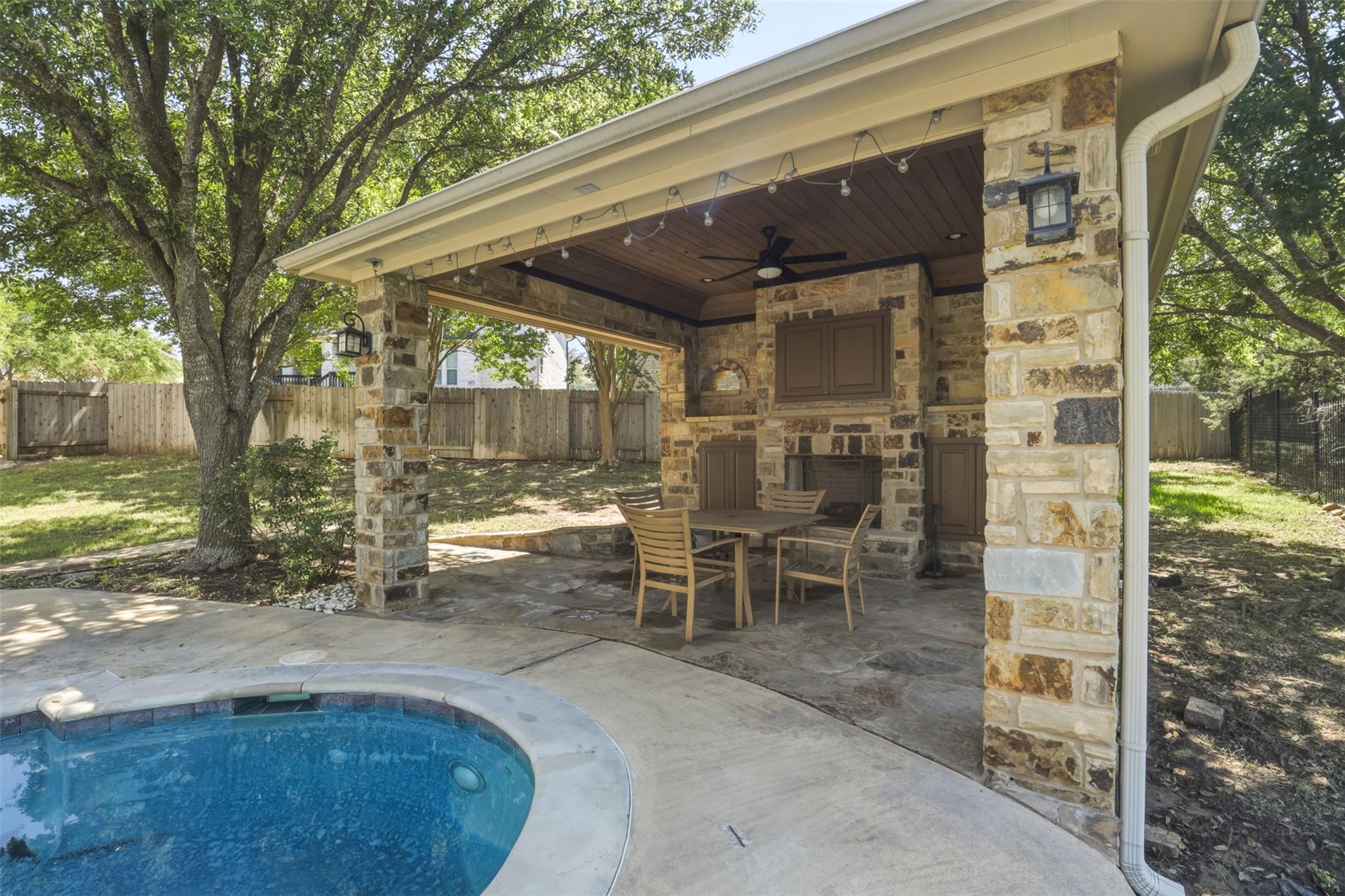 1019 Bretton Woods Dr Property Photo 32
