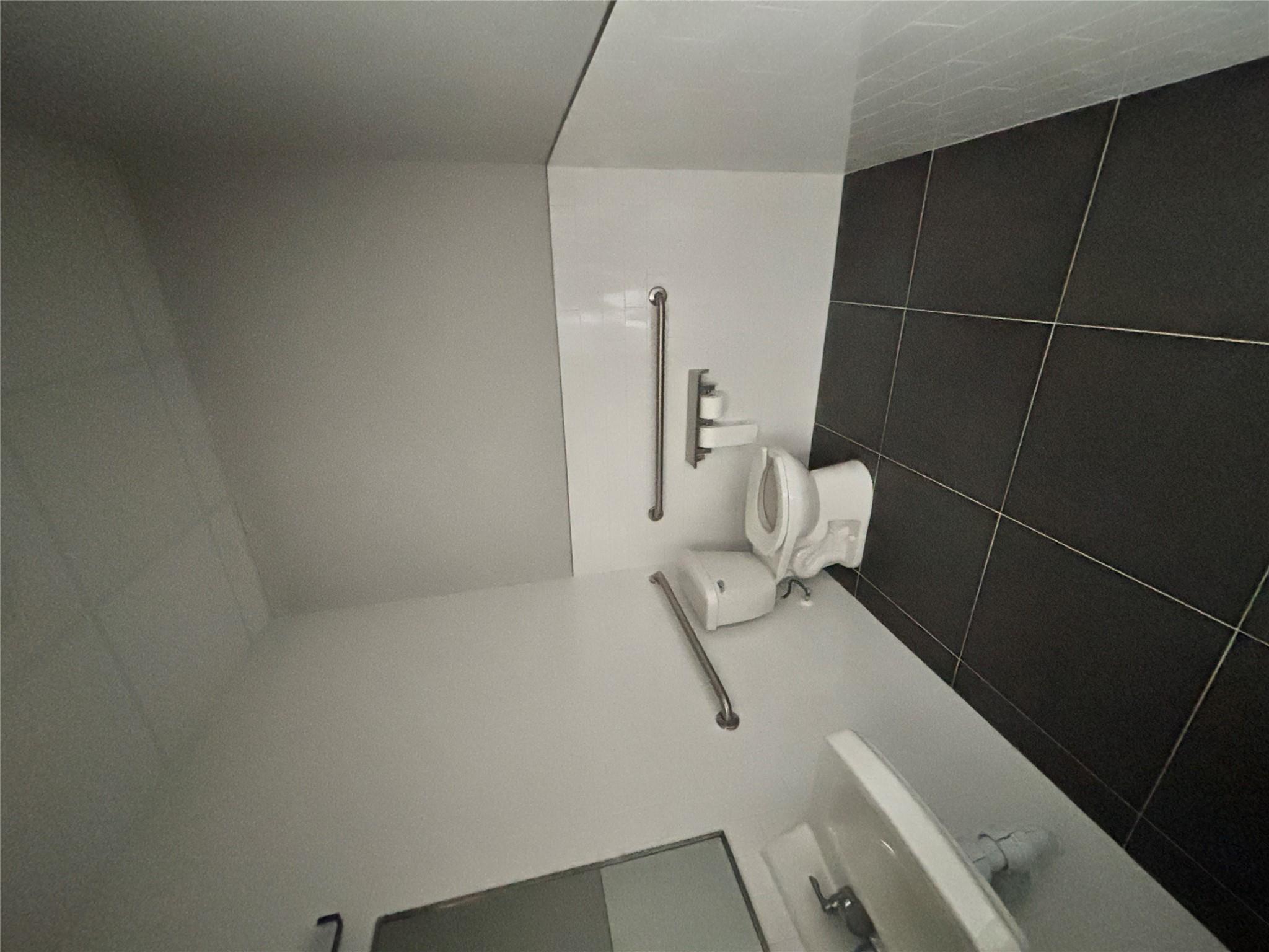 205 Cantera Way #203 Property Photo 7