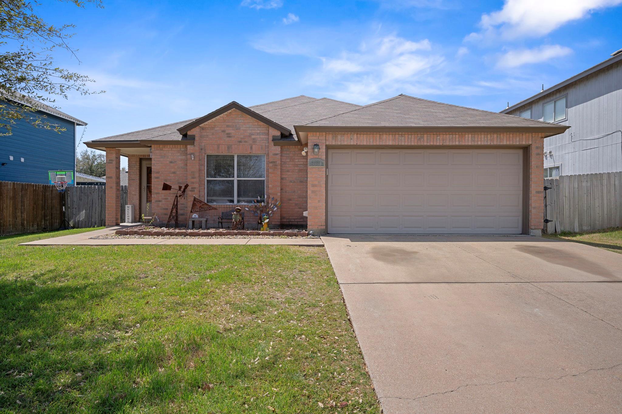 3330 Perch Trl Property Photo