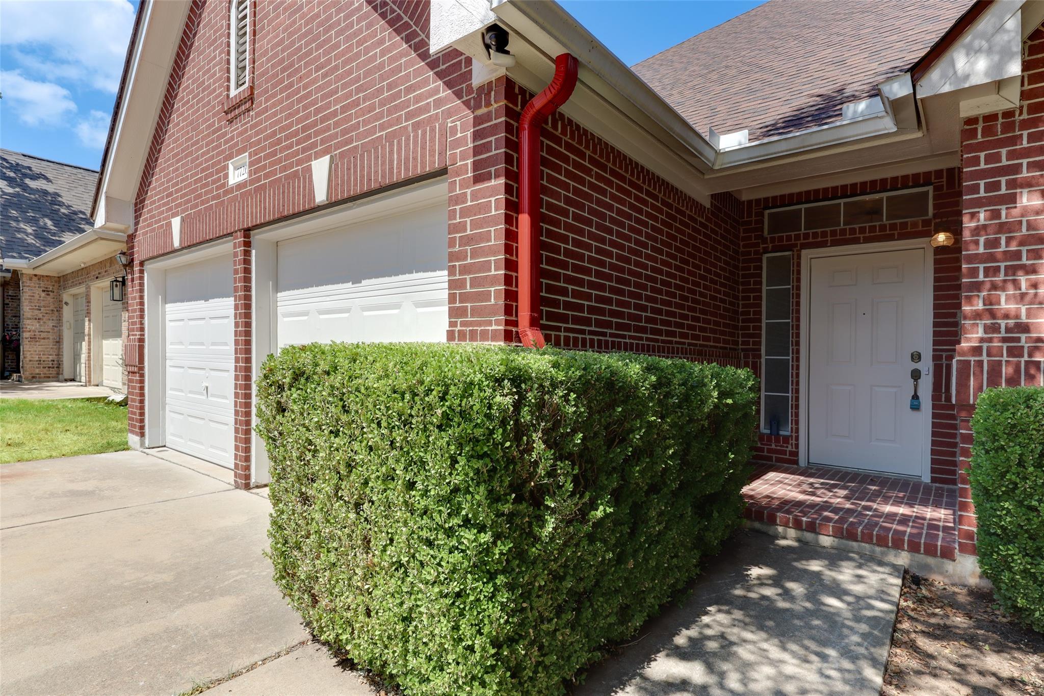 7726 Elkhorn Mountain Trl Property Photo 3