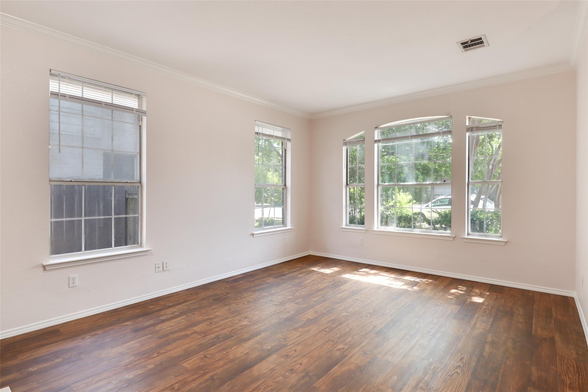 7726 Elkhorn Mountain Trl Property Photo 6
