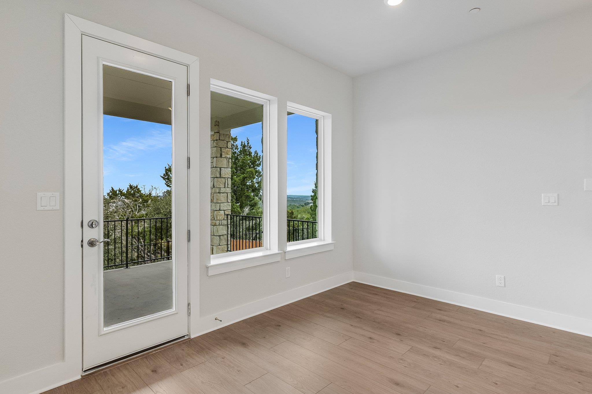 17308 Hattie Trce Property Photo 10
