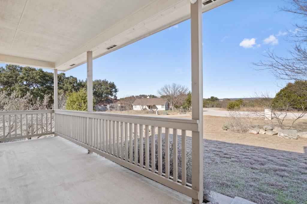 2301 Red Bird Cv Property Photo 5