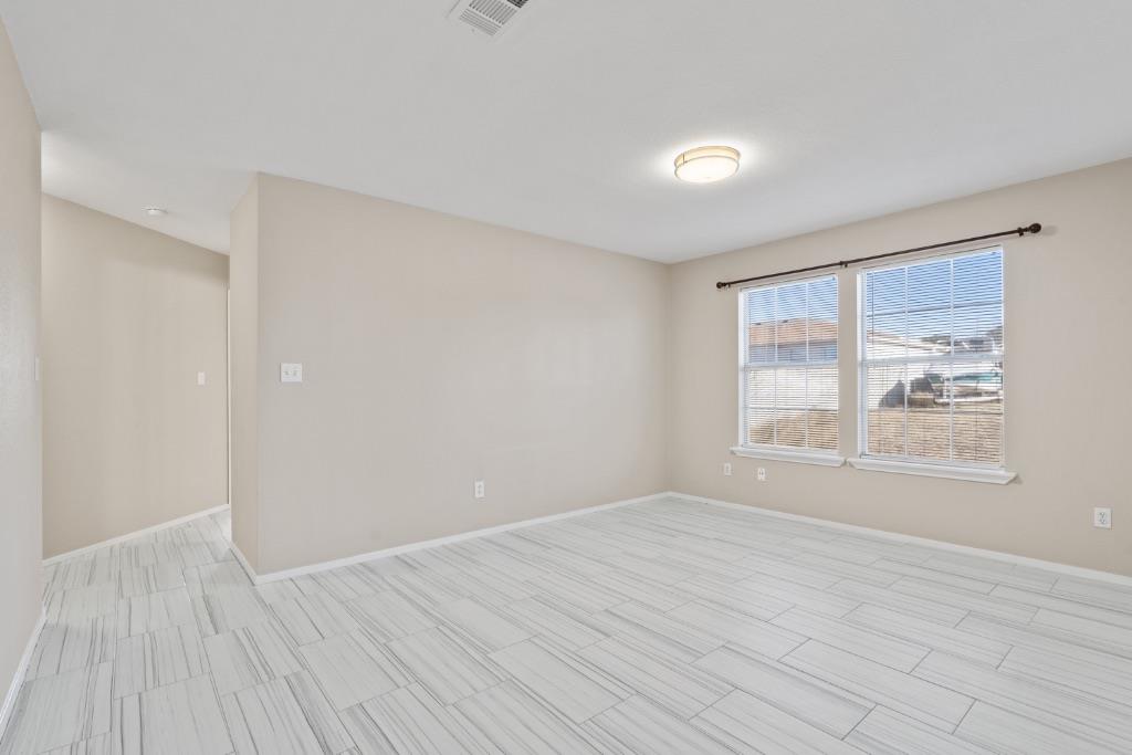2301 Red Bird Cv Property Photo 22