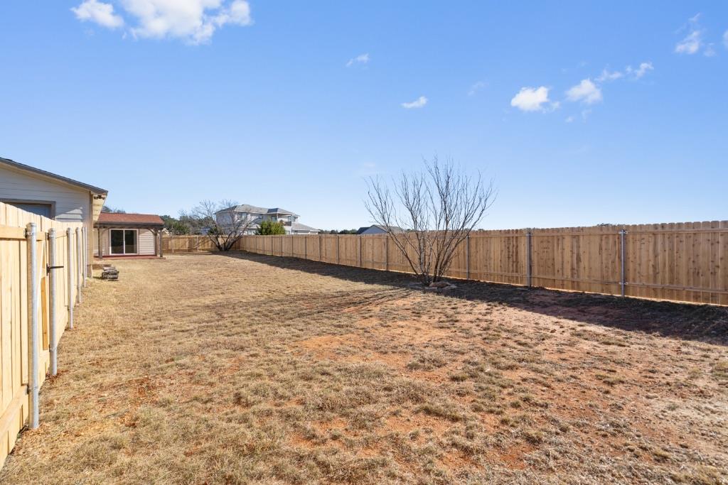 2301 Red Bird Cv Property Photo 32