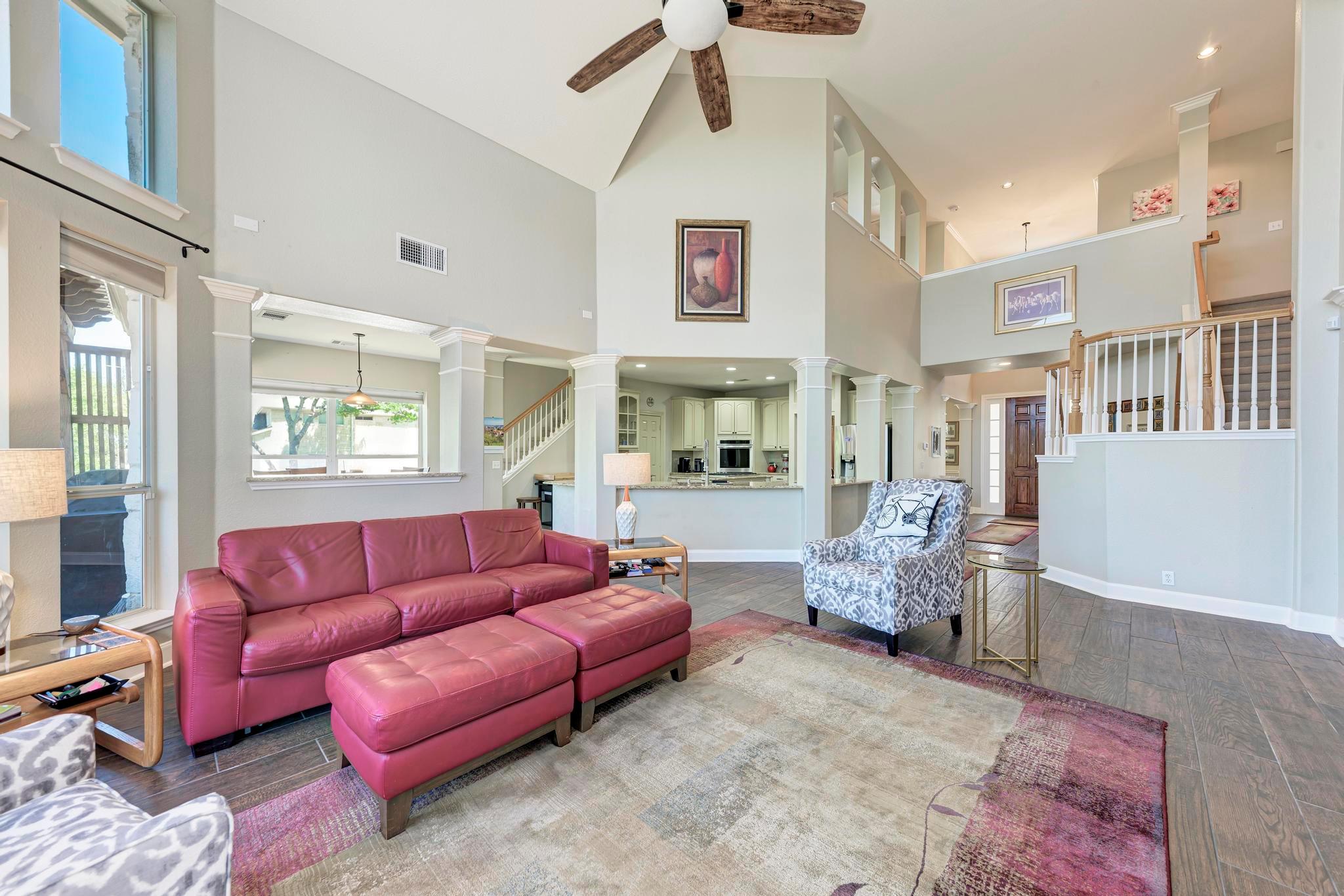 8236 Phantom Canyon Dr Property Photo 10