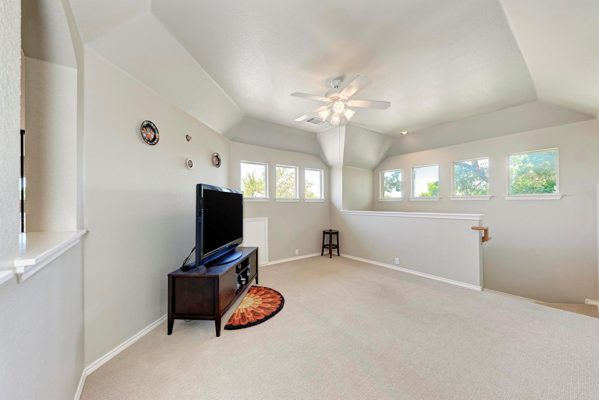 8236 Phantom Canyon Dr Property Photo 22