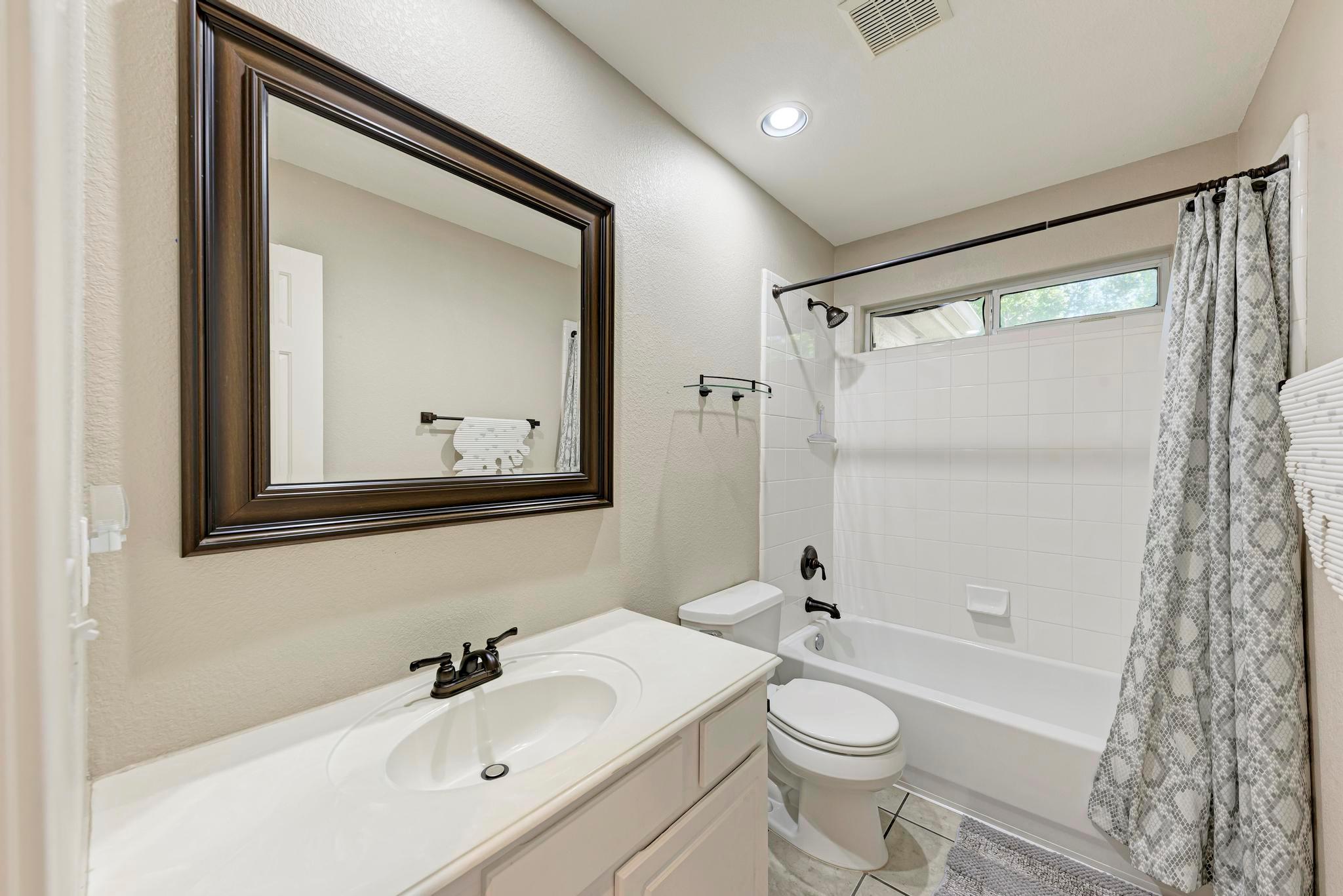 8236 Phantom Canyon Dr Property Photo 24