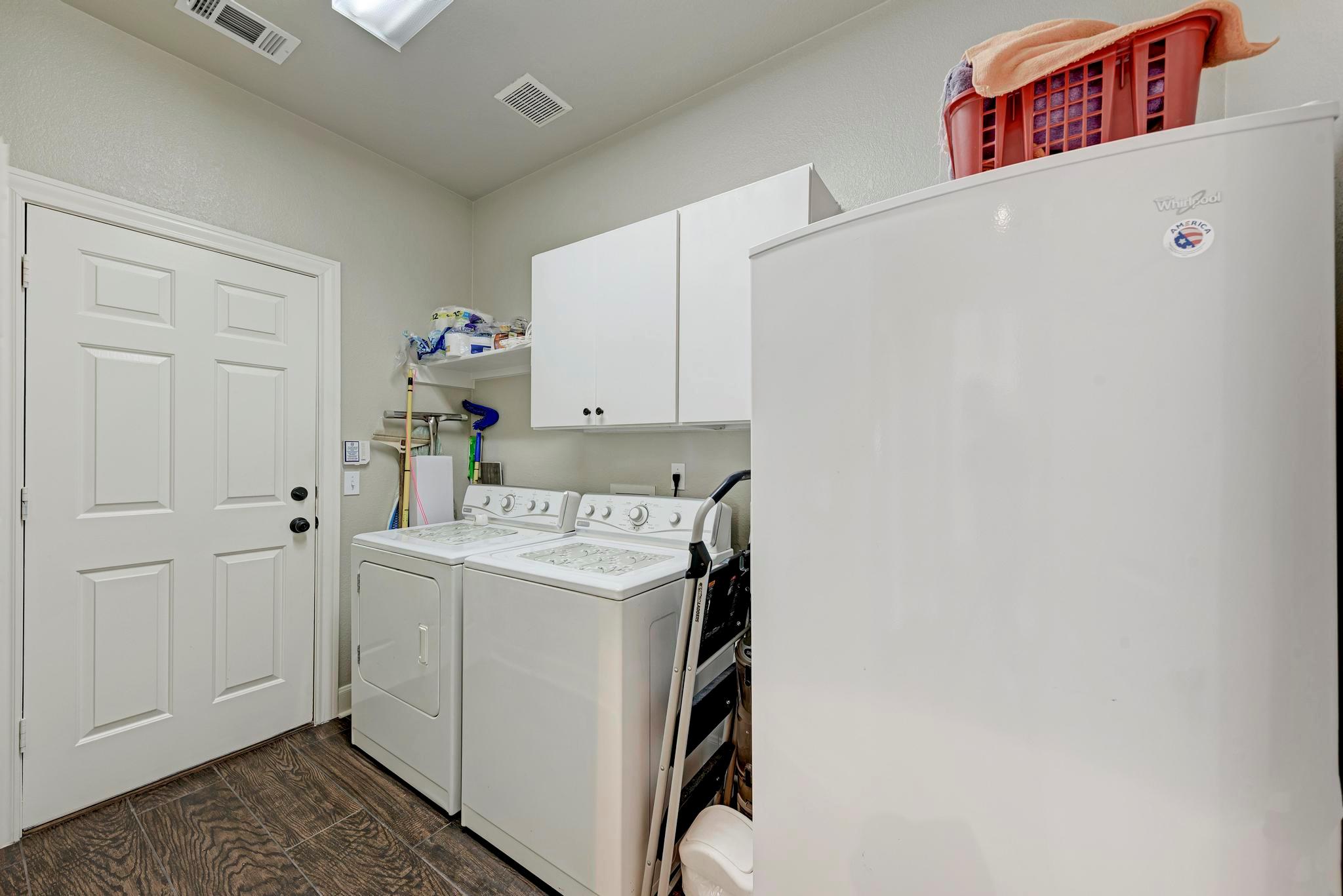 8236 Phantom Canyon Dr Property Photo 28
