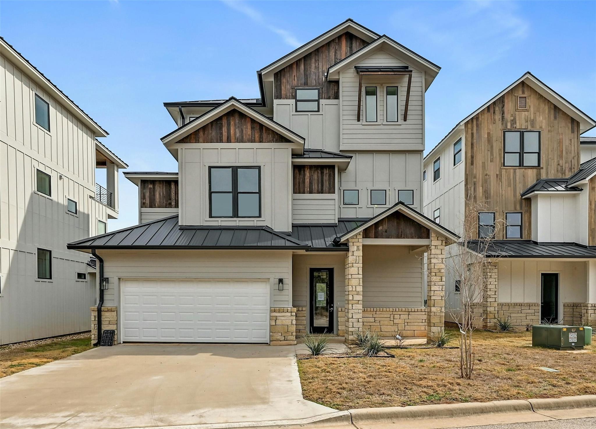 Ascensions On Lake Travis Real Estate Listings Main Image