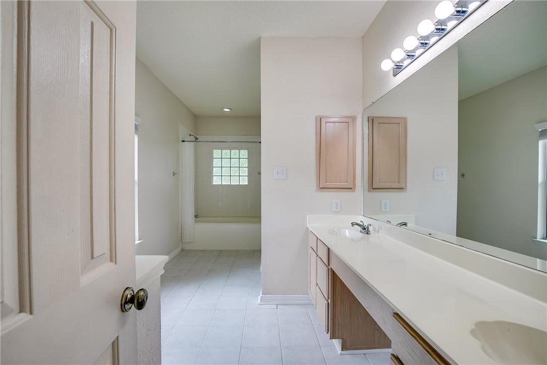 1706 Chino Cv Property Photo 18