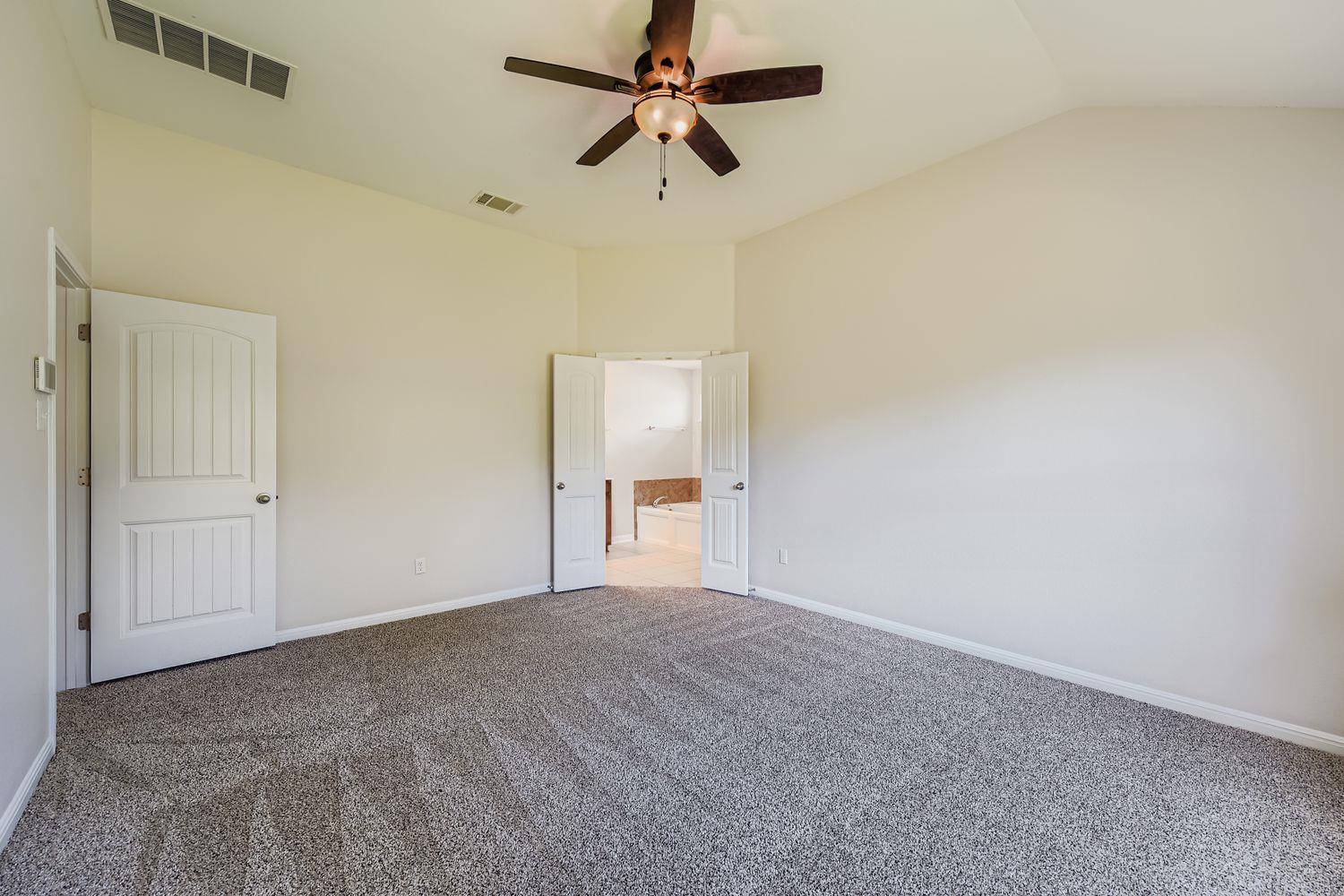 1909 Tranquility Ln Property Photo 15