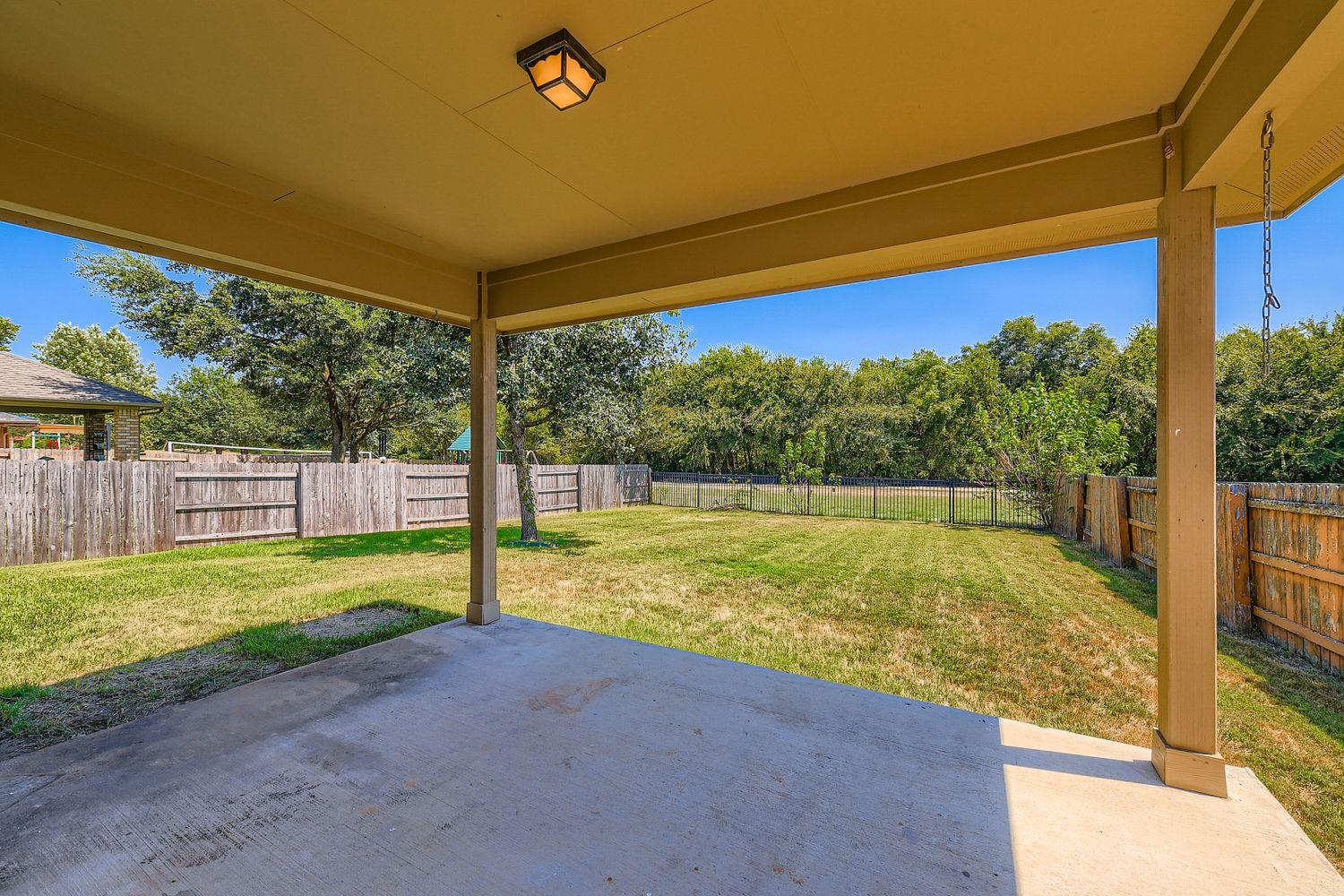 1909 Tranquility Ln Property Photo 23