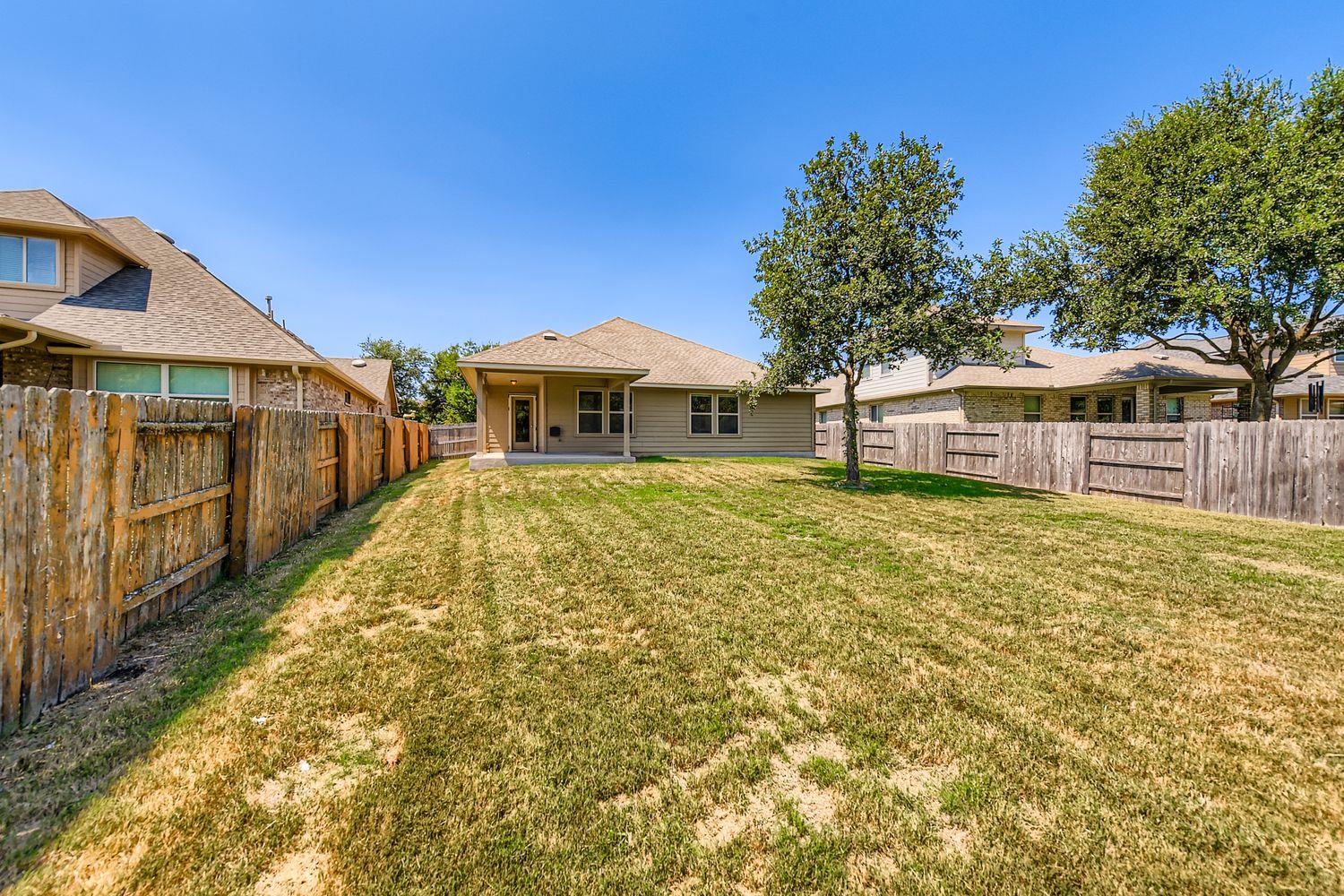 1909 Tranquility Ln Property Photo 25