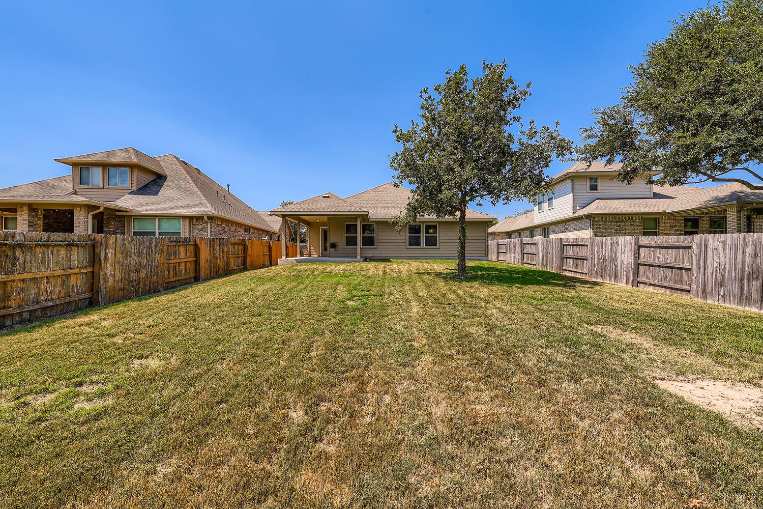 1909 Tranquility Ln Property Photo 26