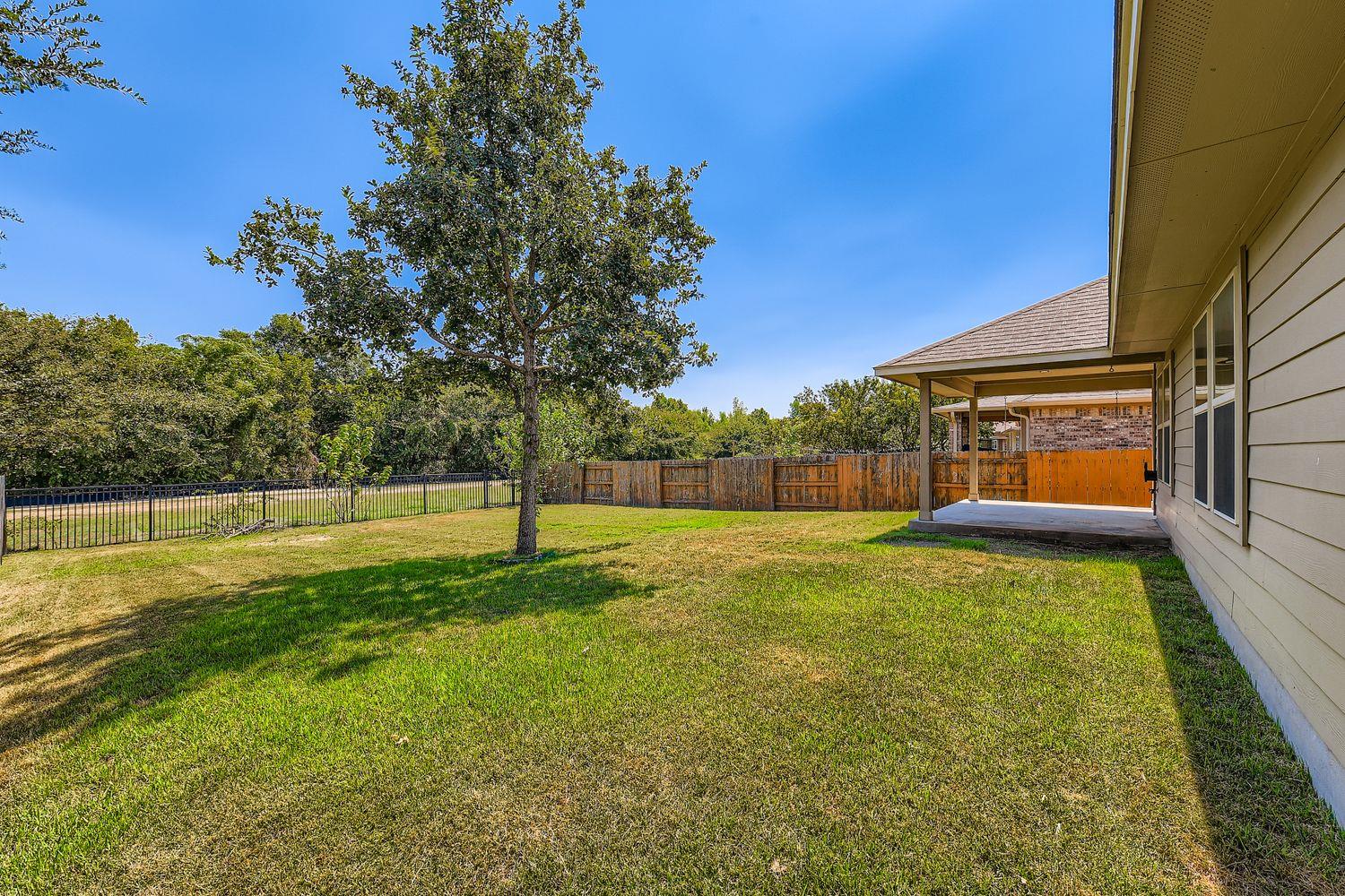 1909 Tranquility Ln Property Photo 27