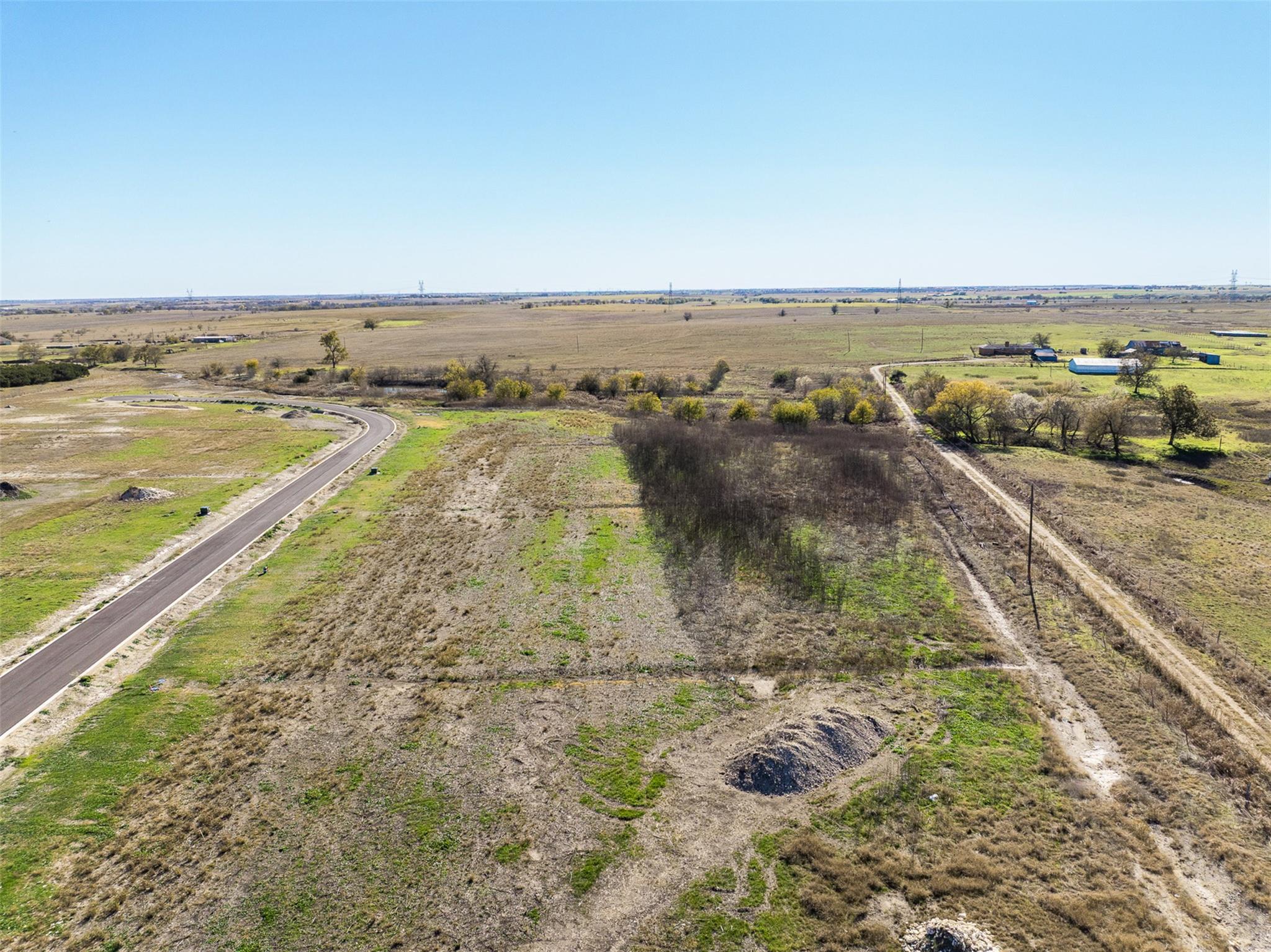 15168 Planeview Dr Property Photo 3