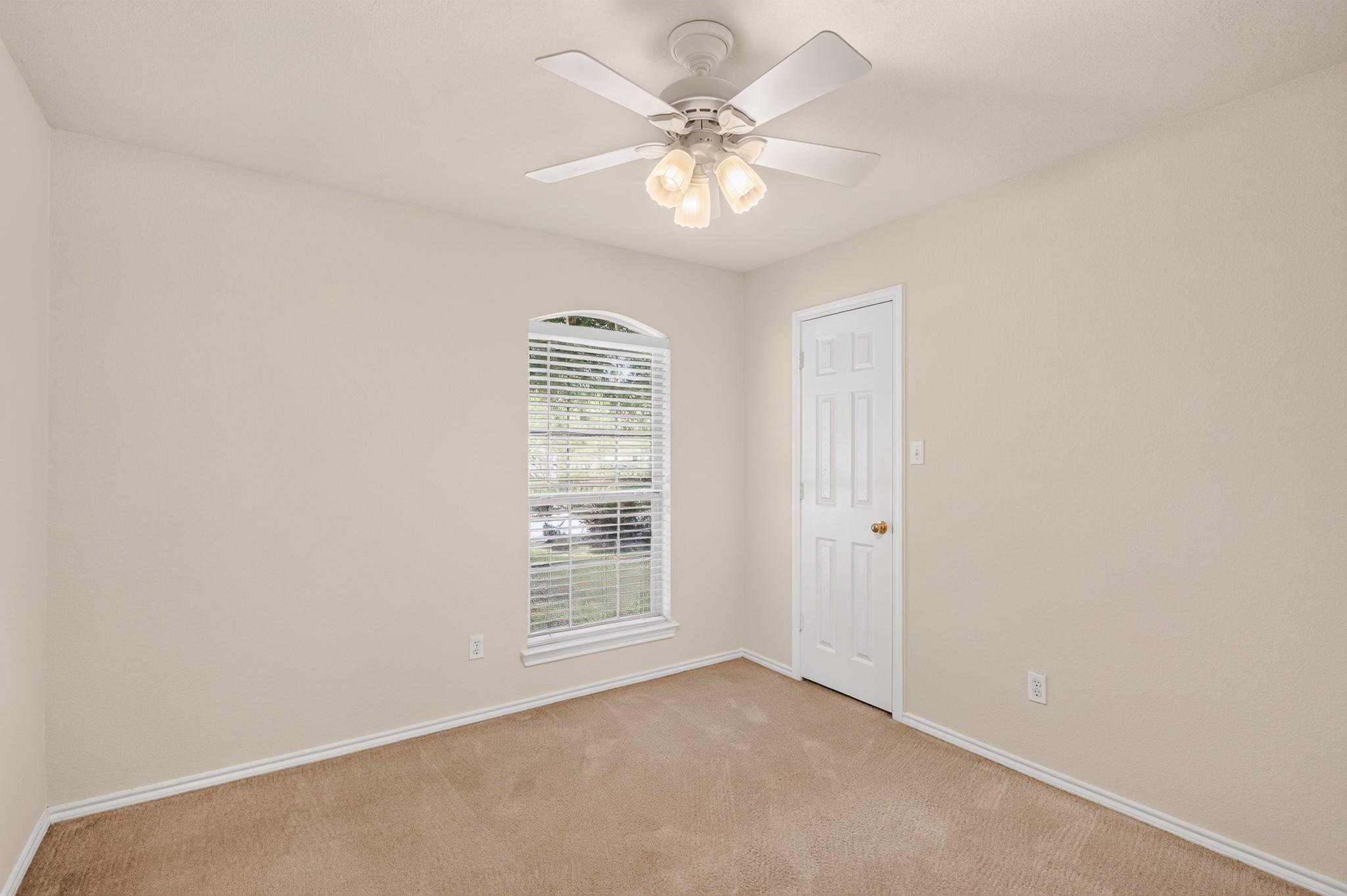1604 Prickly Pear St Property Photo 21