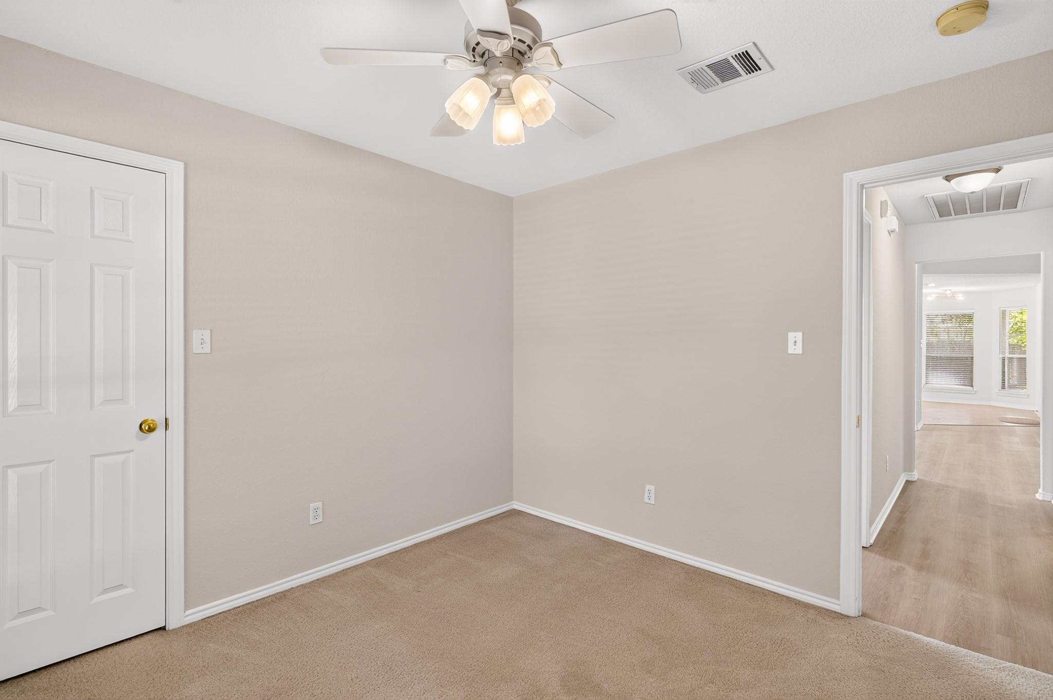 1604 Prickly Pear St Property Photo 22