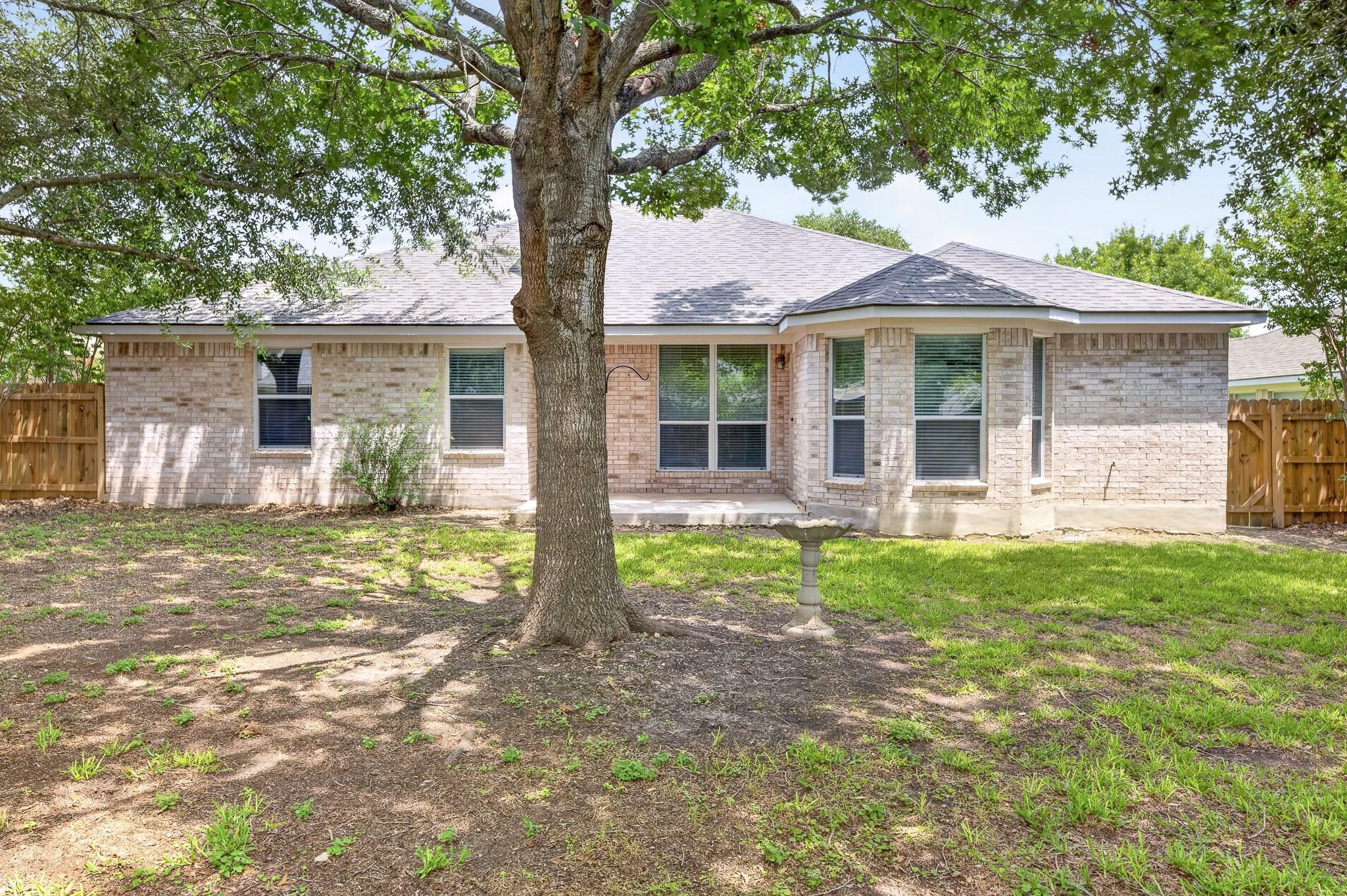 1604 Prickly Pear St Property Photo 28