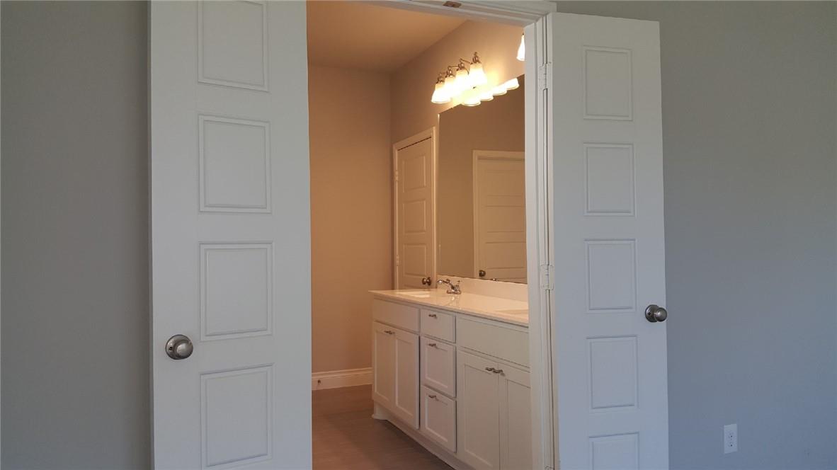 212 Freeman Loop Property Photo 11