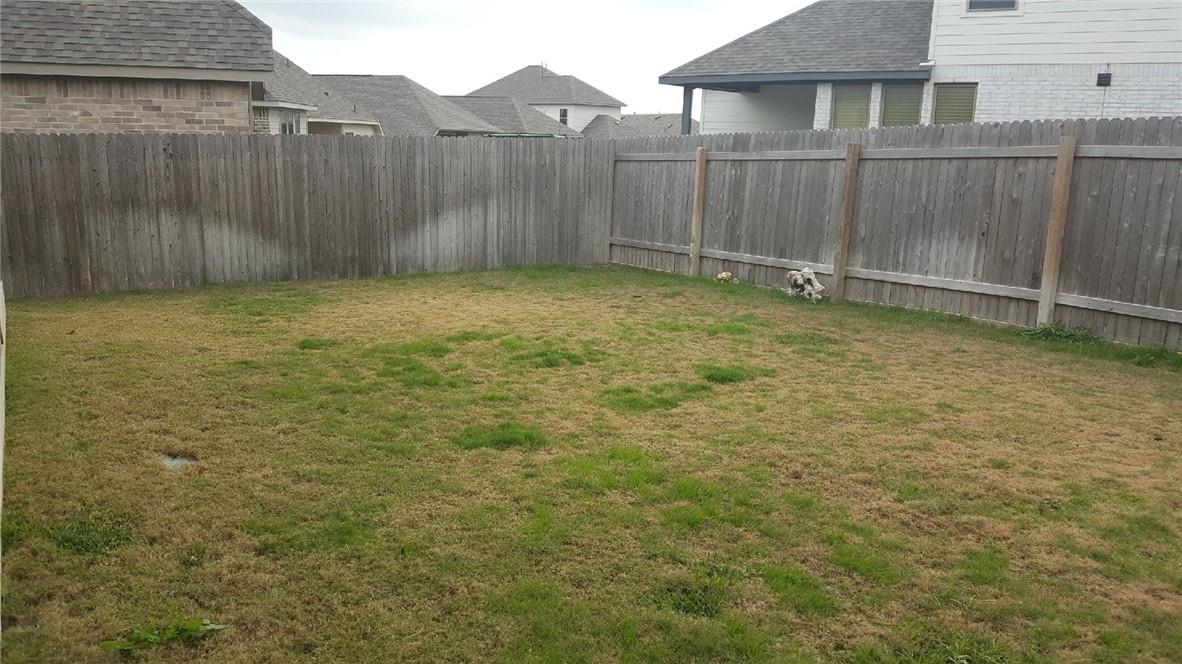 212 Freeman Loop Property Photo 17