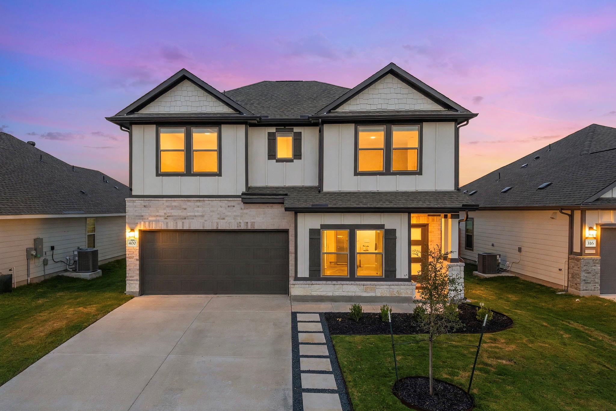 400 Sleep Holw Property Photo 1