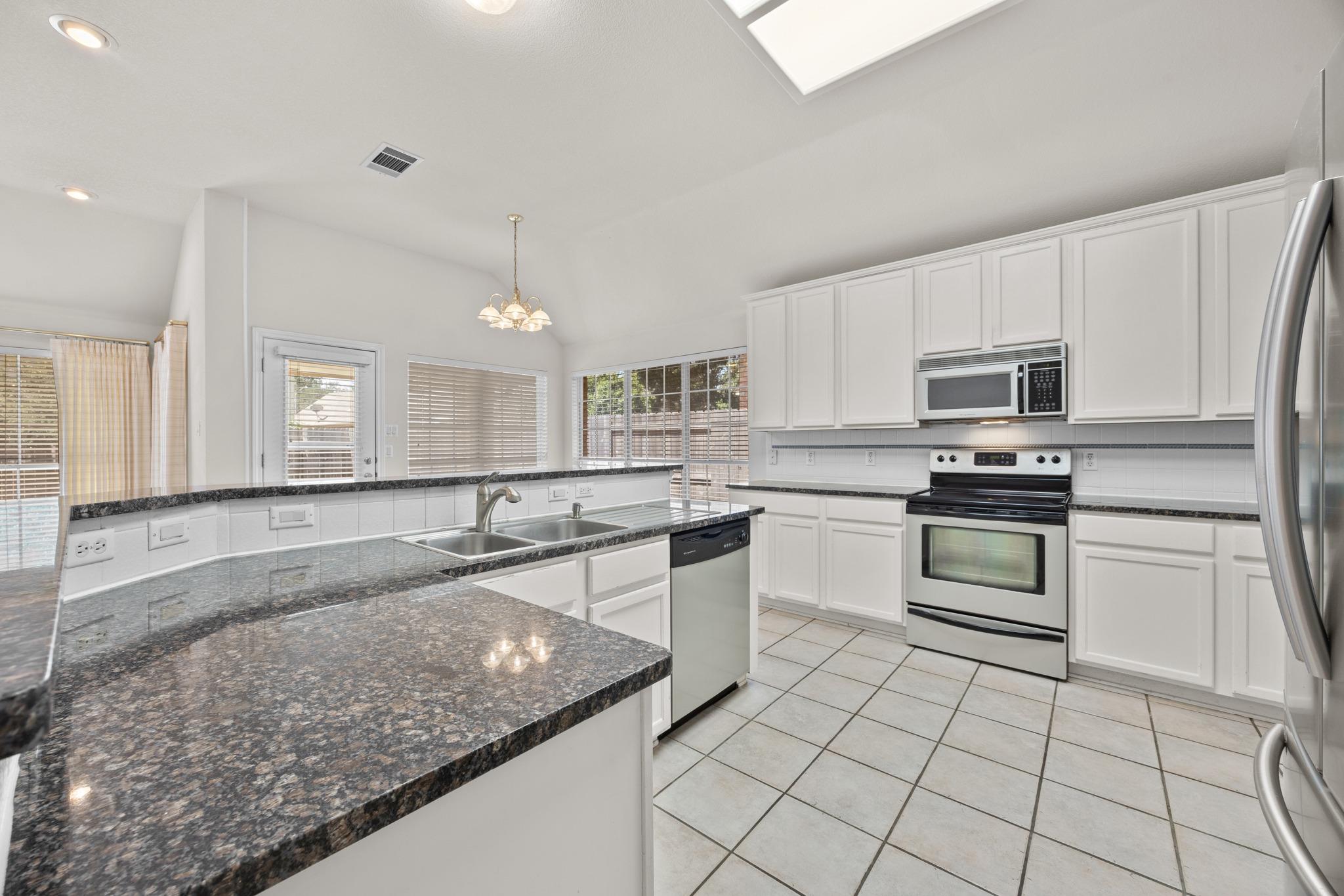 10133 Cassandra Dr Property Photo 14